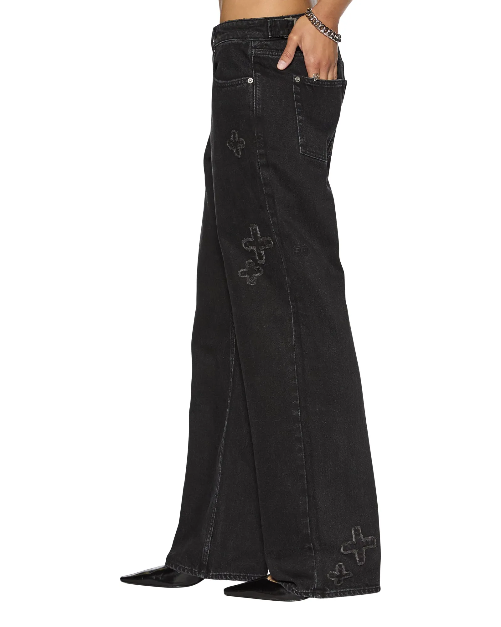 Spring Mood Brunch Outfit Formal Casual Fit LOW RIDER NOIR KRAFTWERK