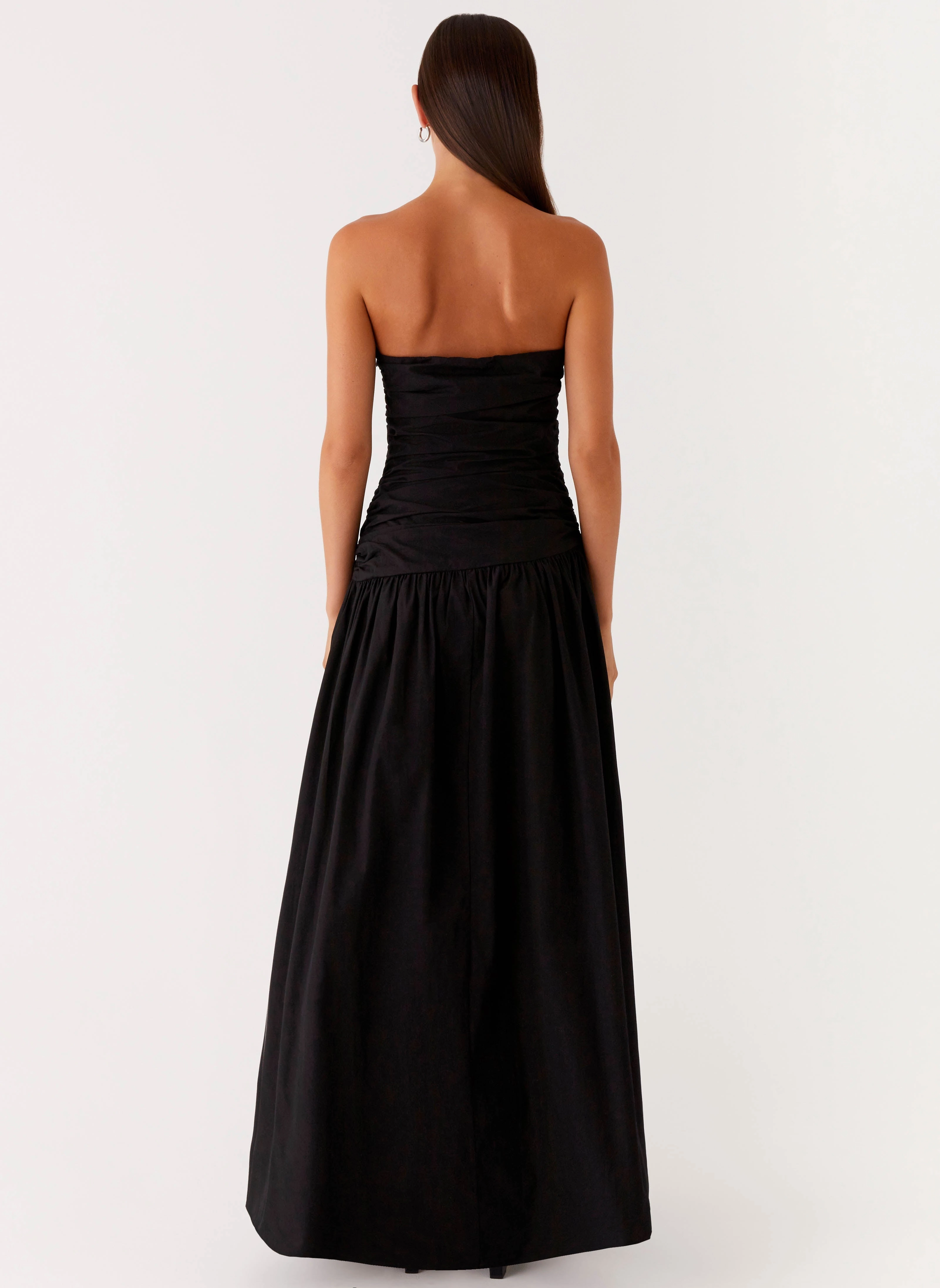 Lumen Maxi Dress - Black WrinkleResistantFinish