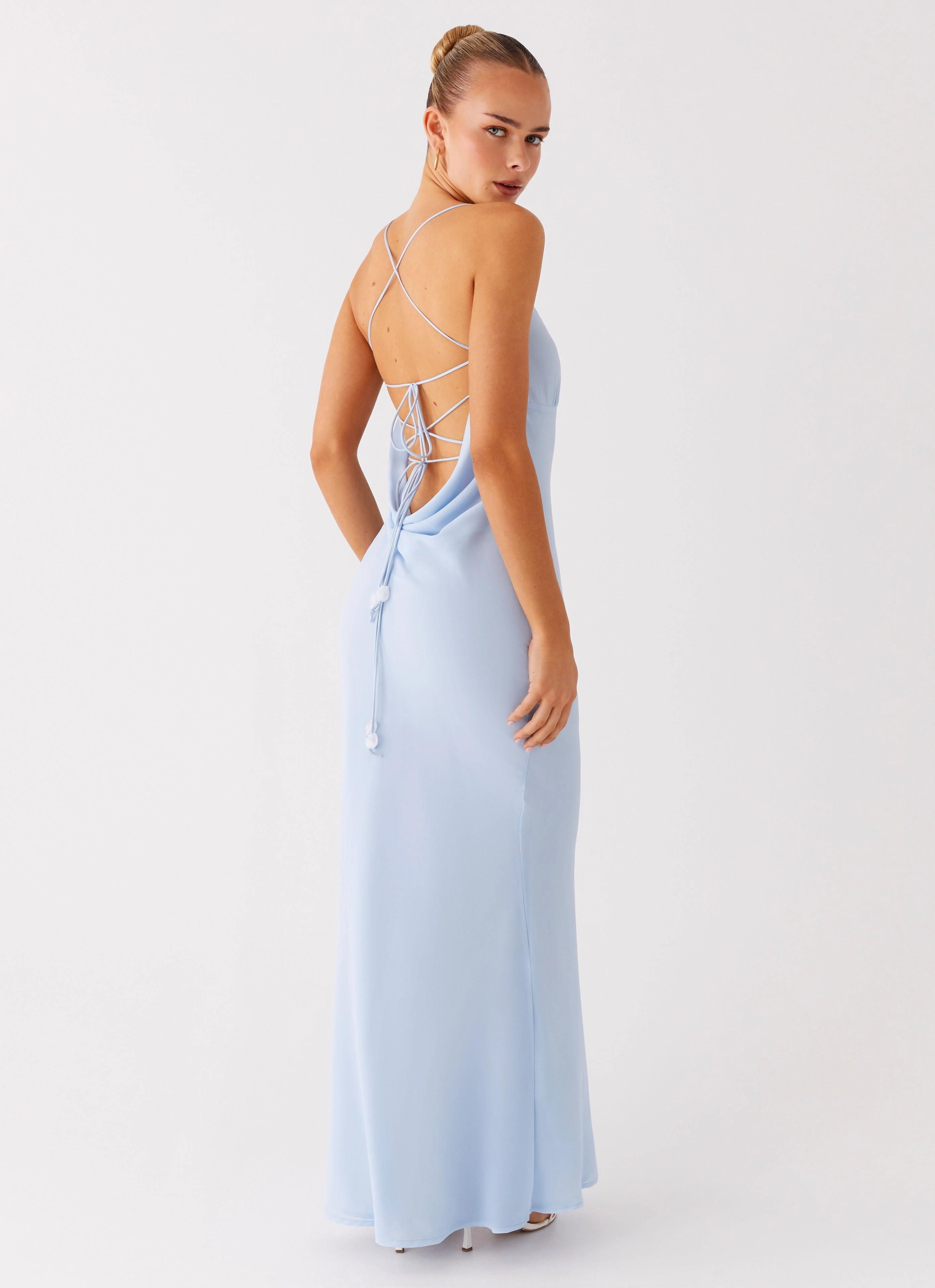 Cabello Maxi Dress - Pale Blue Gentle Fit Ombre-Effect