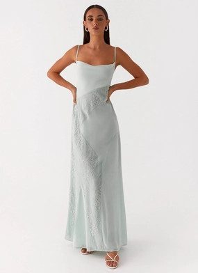 Gabriana Maxi Dress - Sage Fresh Outfit