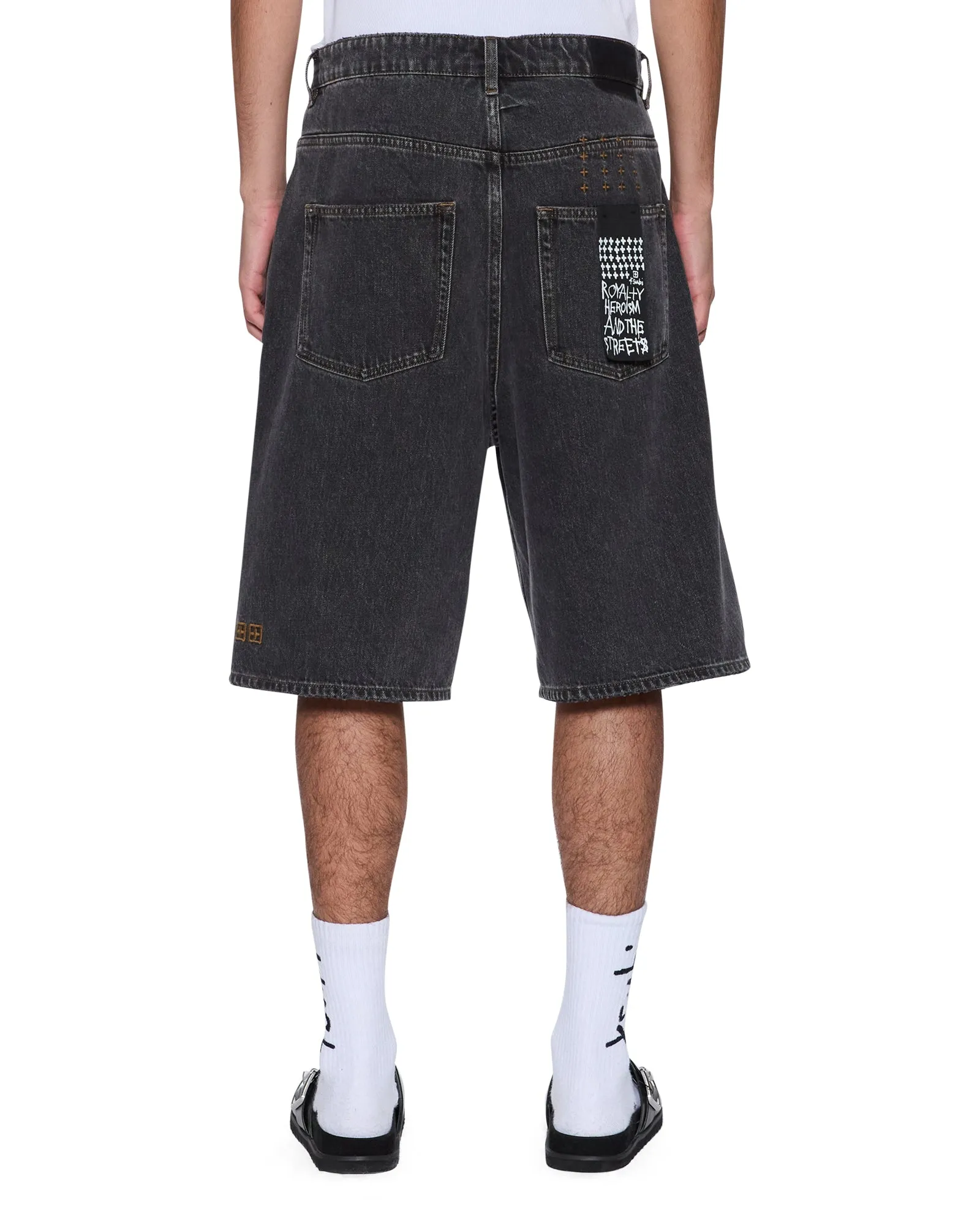 MAXX SHORT BAXTER BLACK Low-waisted cheering section