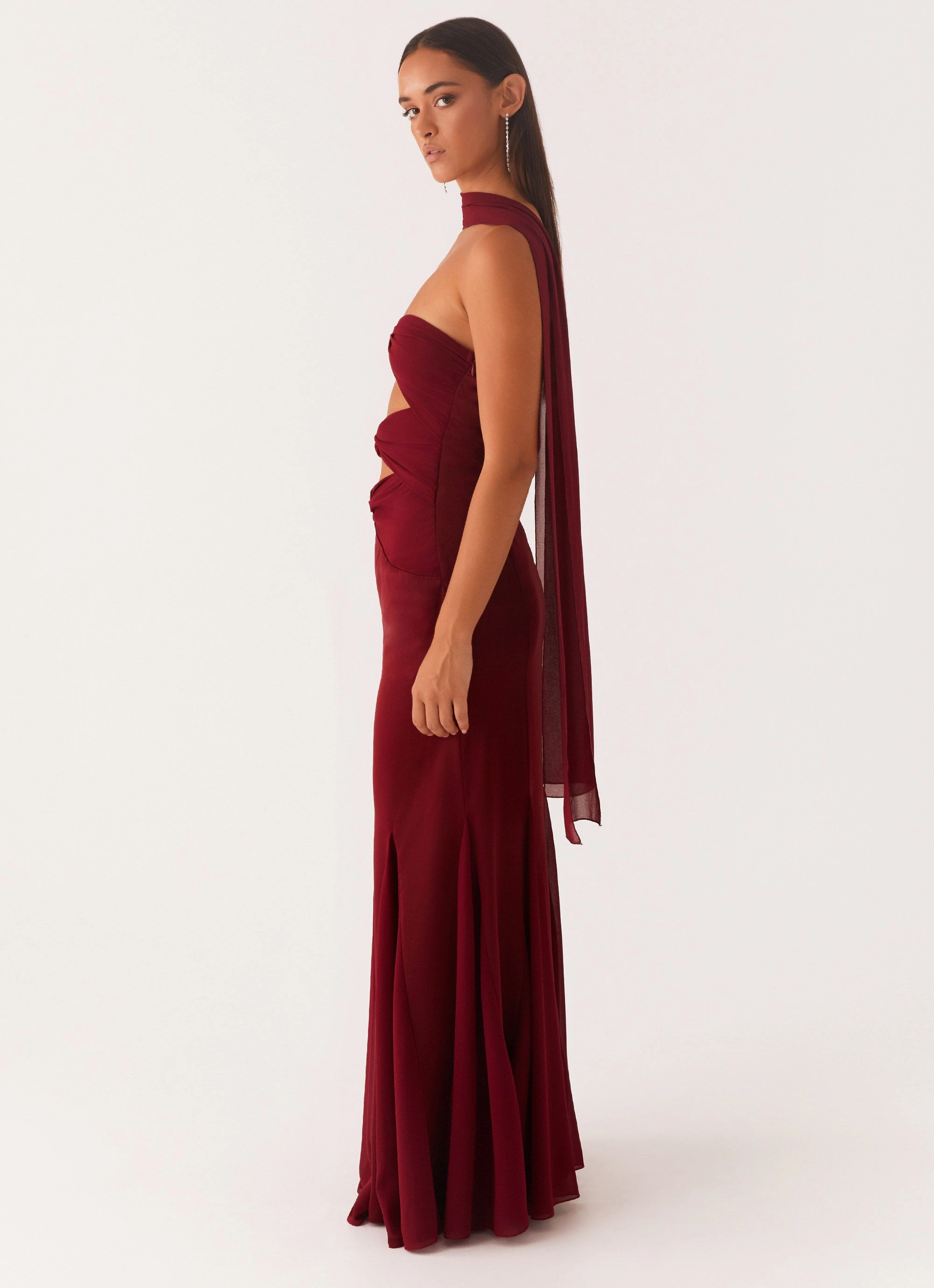 Casual Outfit Casual Look Melrose Satin Chiffon Maxi Dress - Deep Red