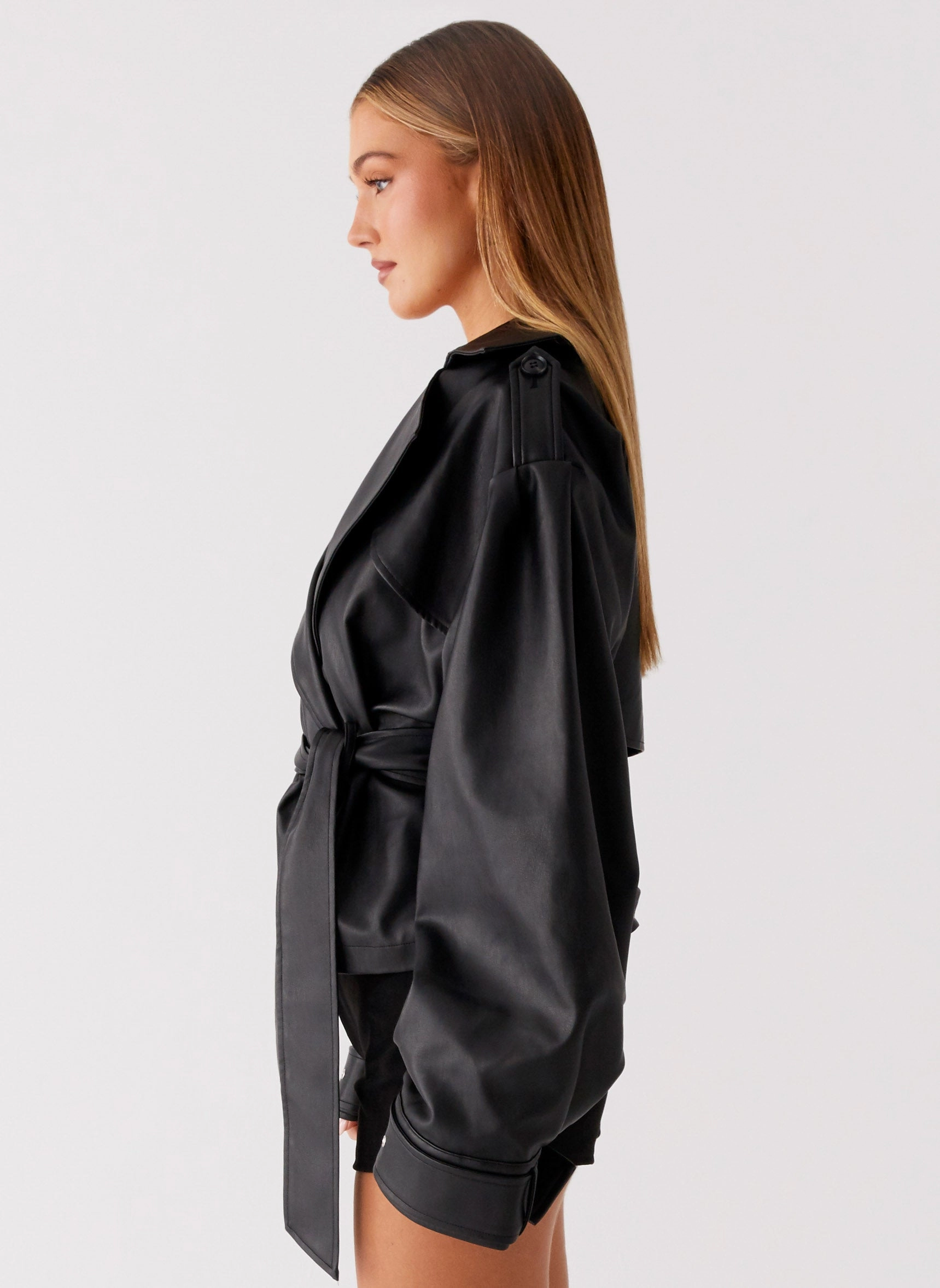 Zippered Closure Rain Safe Midtown Leather Trench - Black