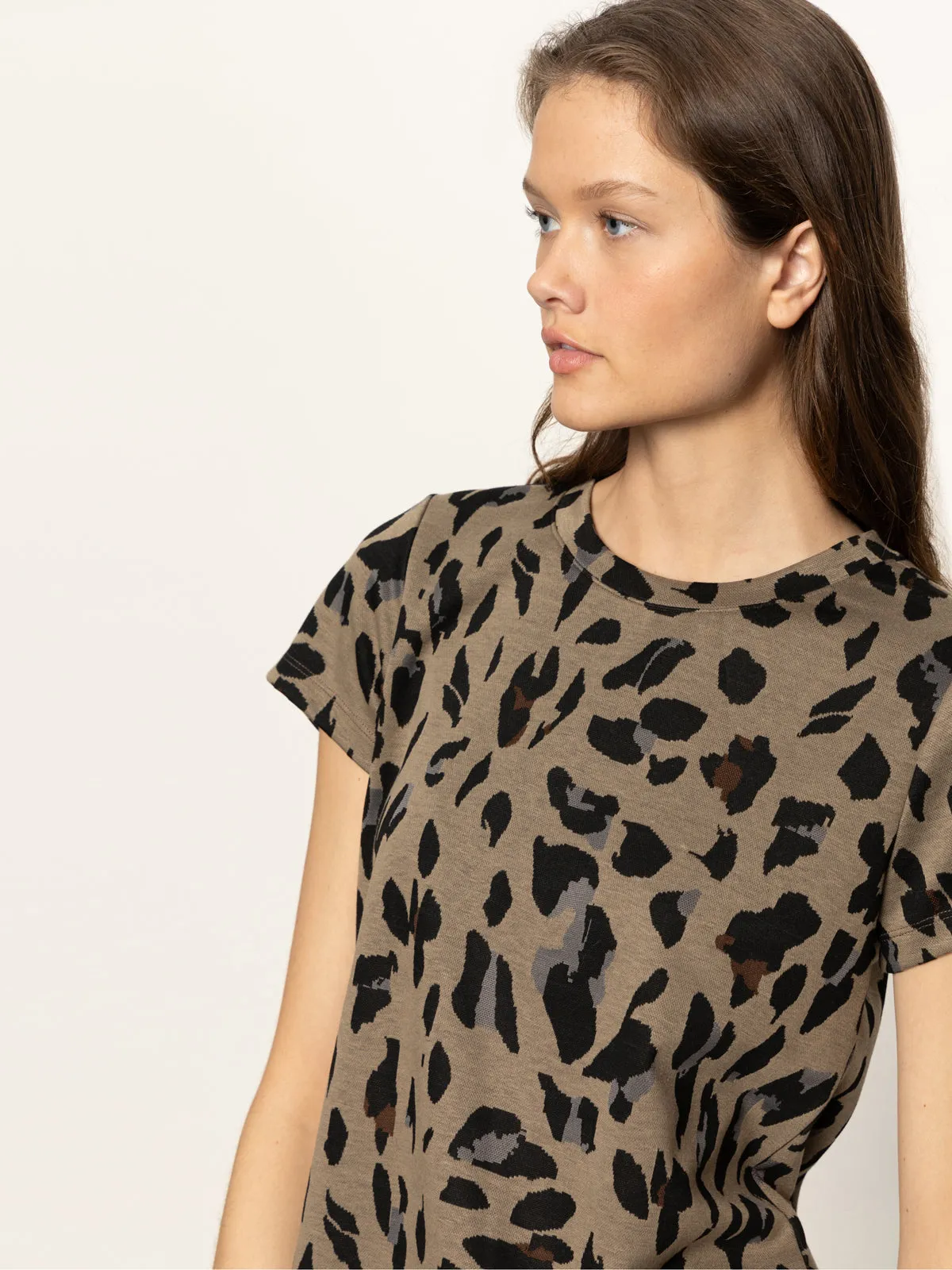 Double Knit Perfect Tee Winter Leopard ThermalRegulating Compact Stitching