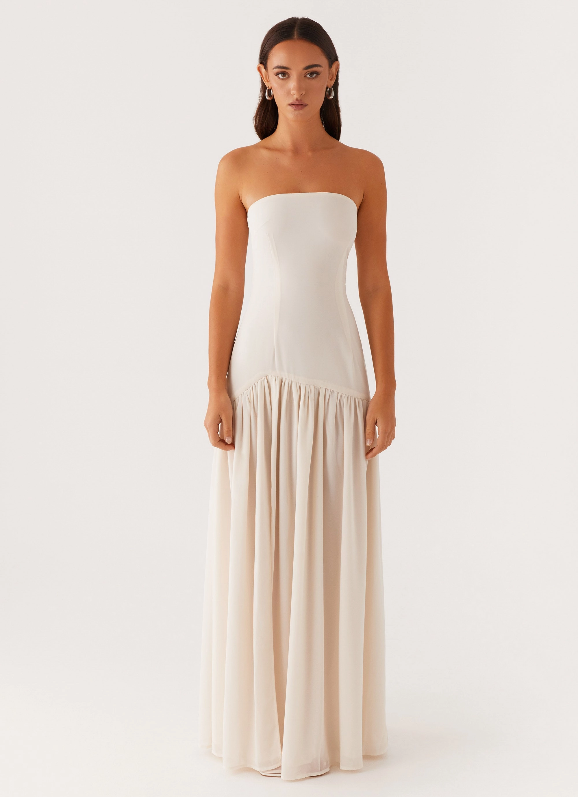 Eden Strapless Maxi Dress - Ivory Velvet-Sleeve Active Outfit