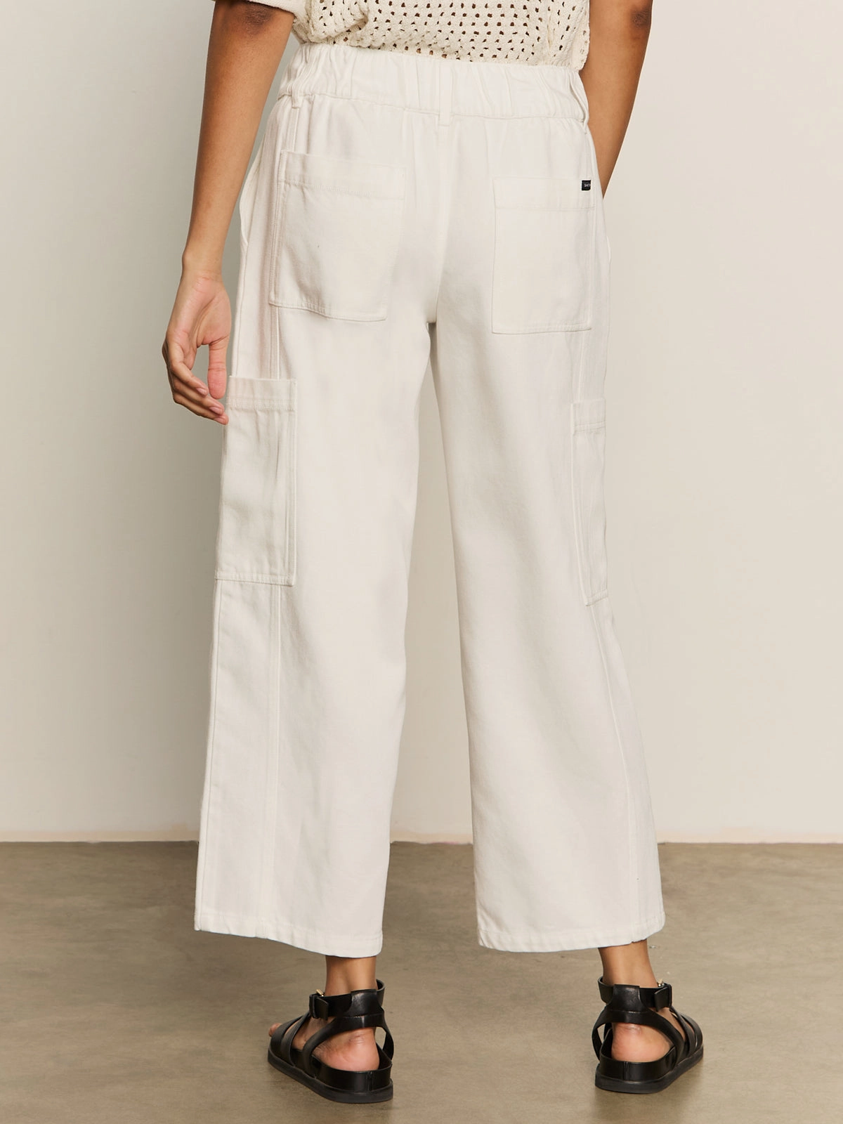 Stylish Outfit BreathableMesh Area Standard Rise Pant Bleached White