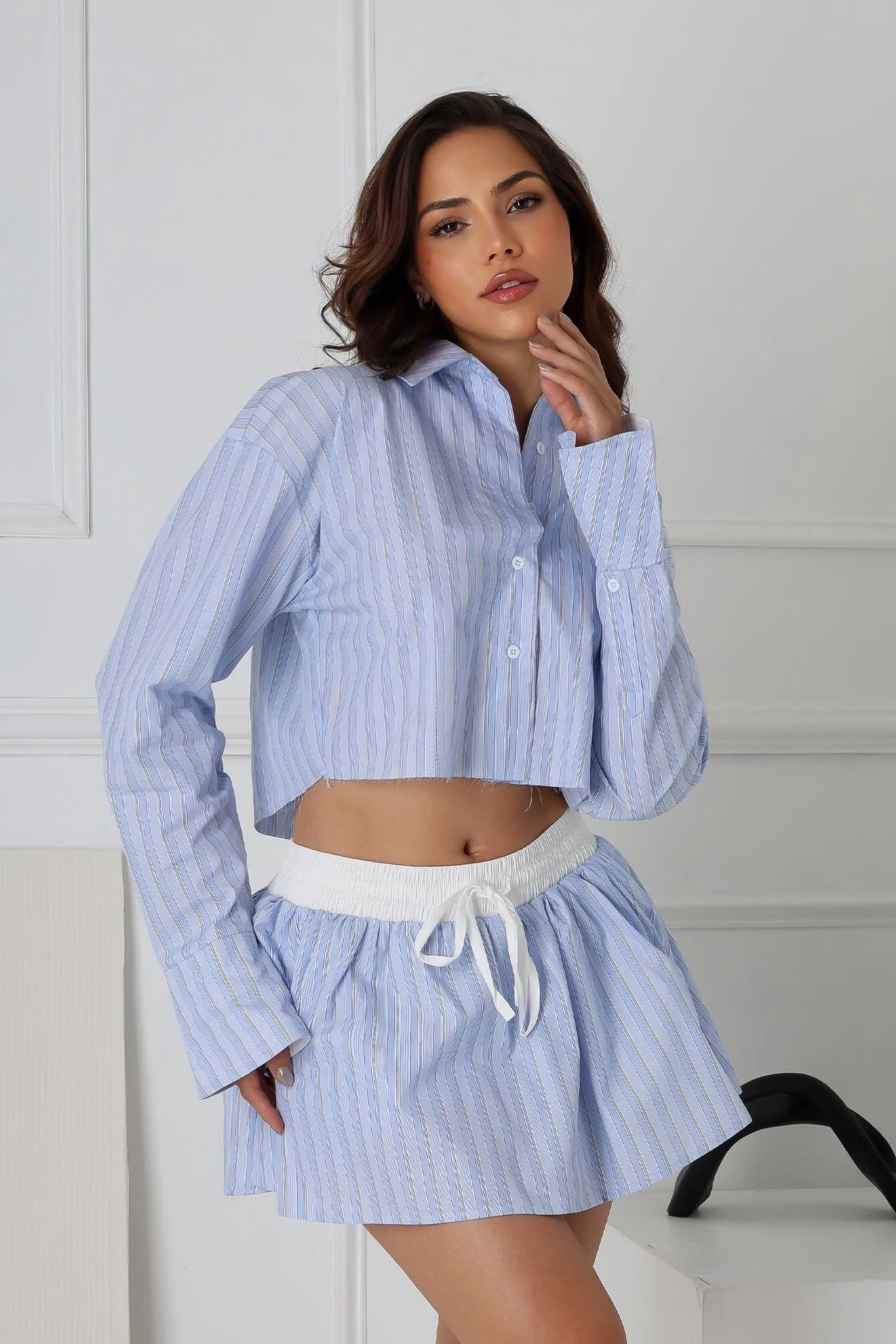 High Collar Option Ribbed Hemline Ponyo Pinstripe Poplin Shirt Top