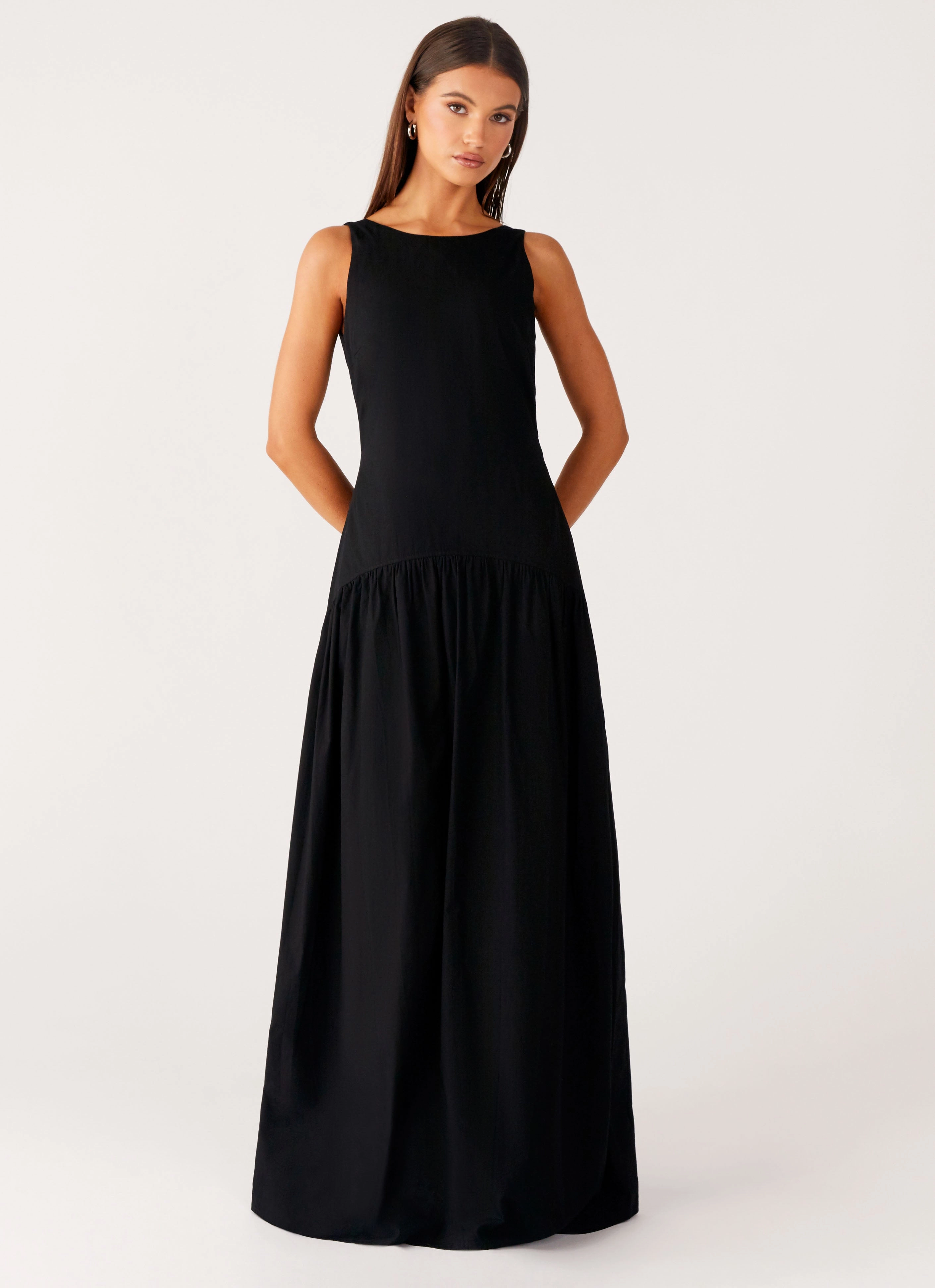 Morena Maxi Dress - Black Modern Soft Spring Garden