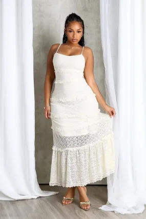 Cool Shape Relax Layers Morning Oath Flowy Lace Maxi Dress