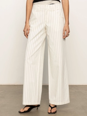 Comfy Cardigan Arden Wide Leg Jeans Bleached White Pinstripe