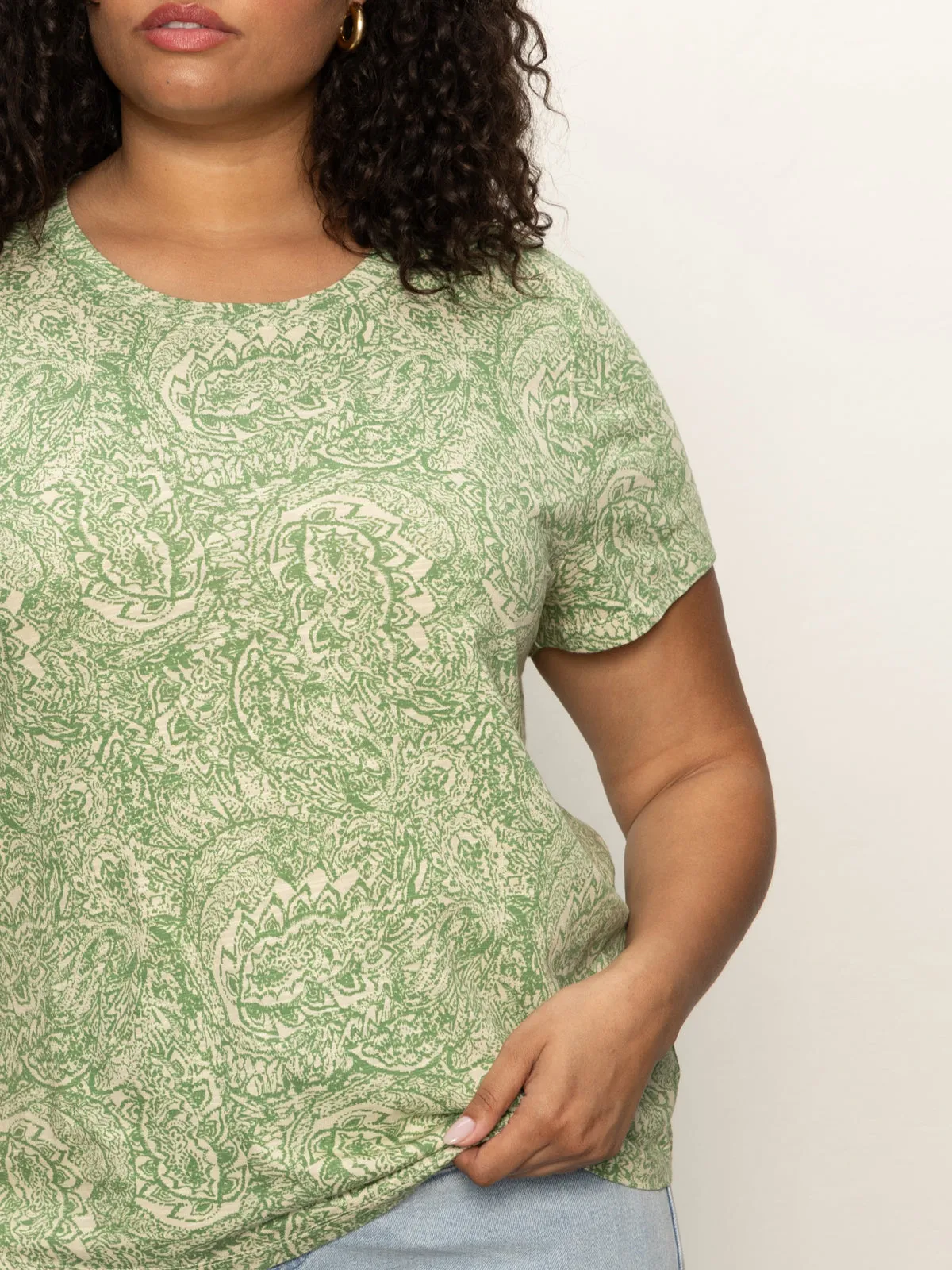 The Perfect Tee Mosaic Extended Sizing ReflectiveAccents