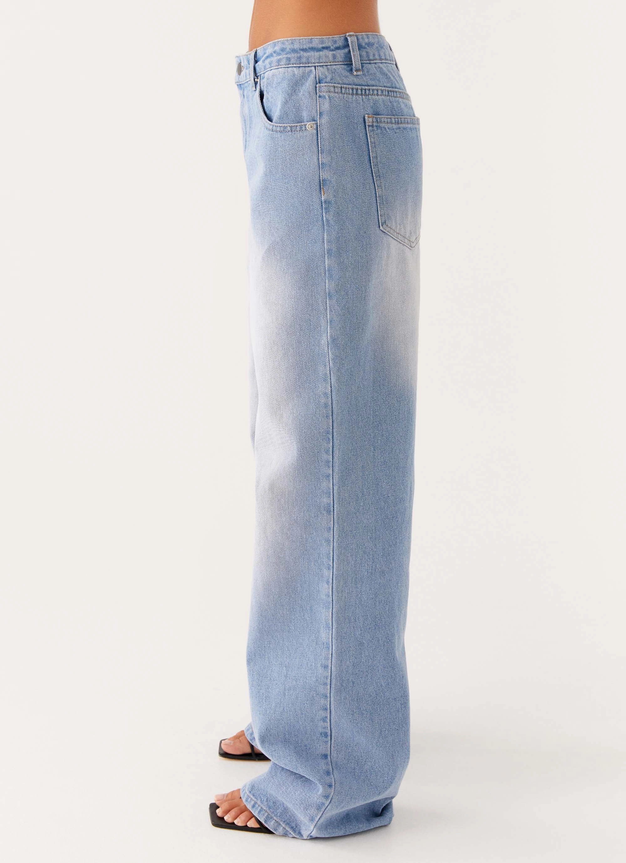 classic clothing Always Ready Back Again Straight Leg Denim Jeans - Light Wash Blue