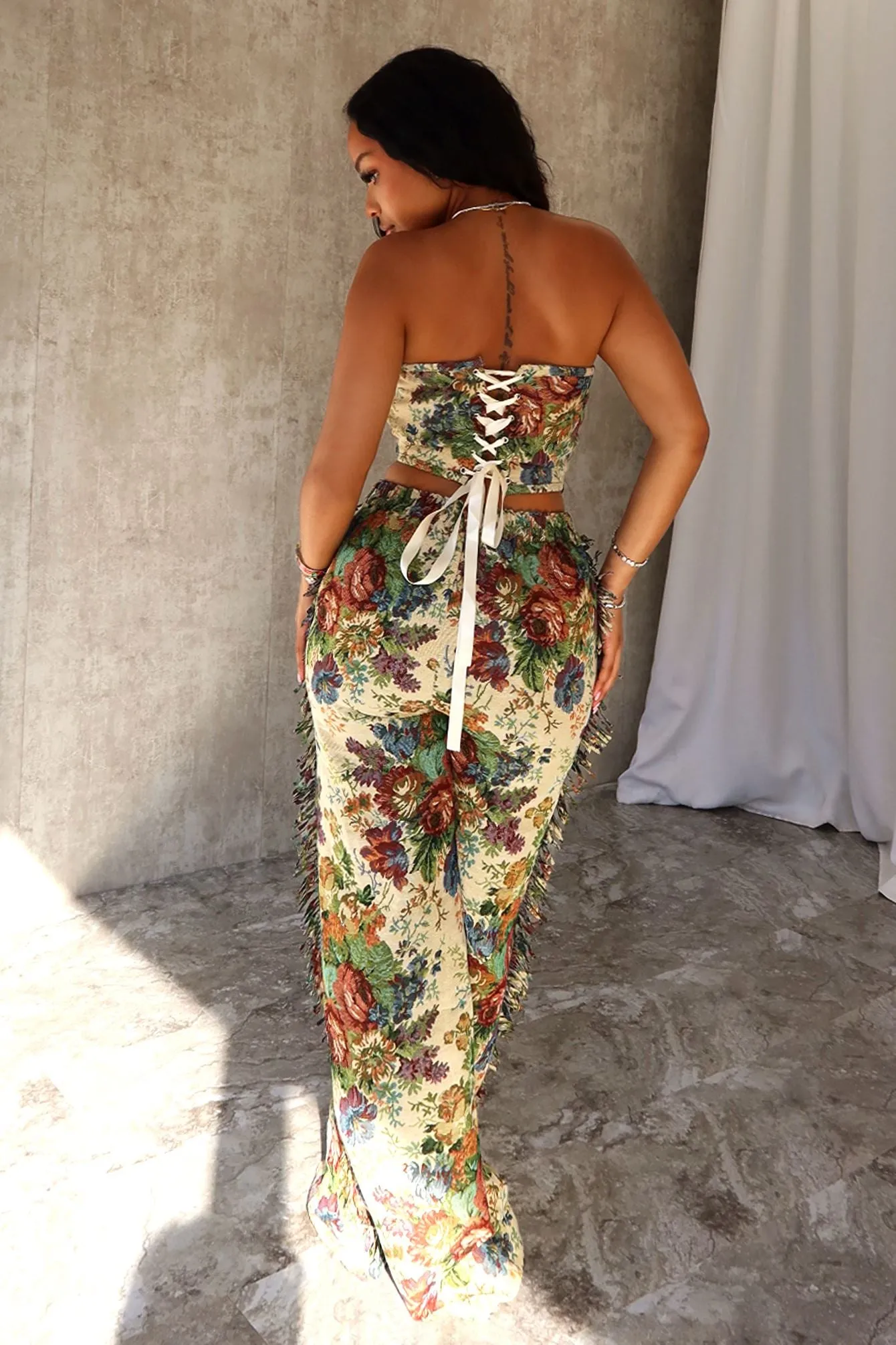 Nedra Motifs Floral Print Pants Sporty Layer Sophisticated Look