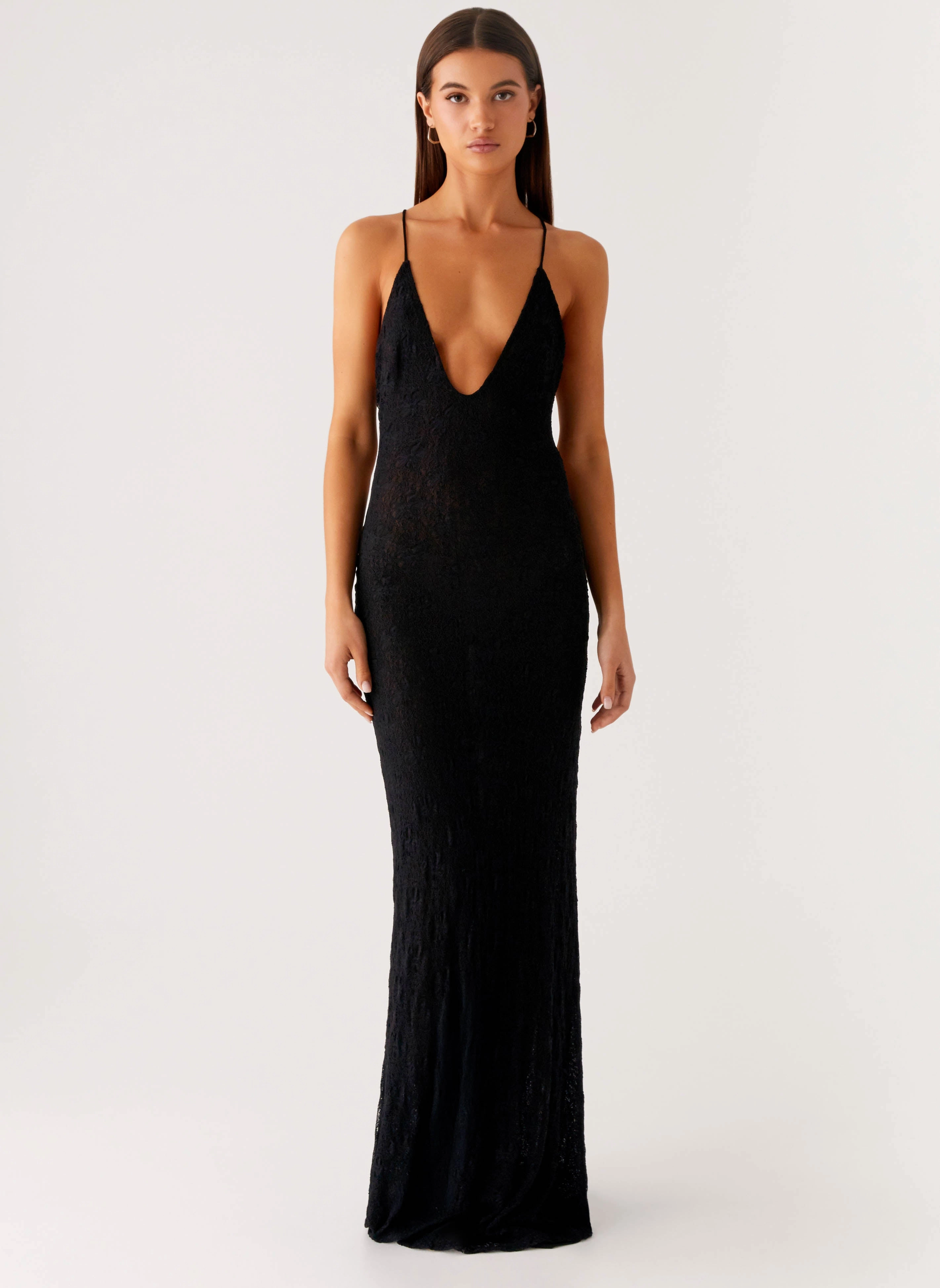Wrinkle-Resistant Polished and Elegant Kylia Maxi Dress - Black