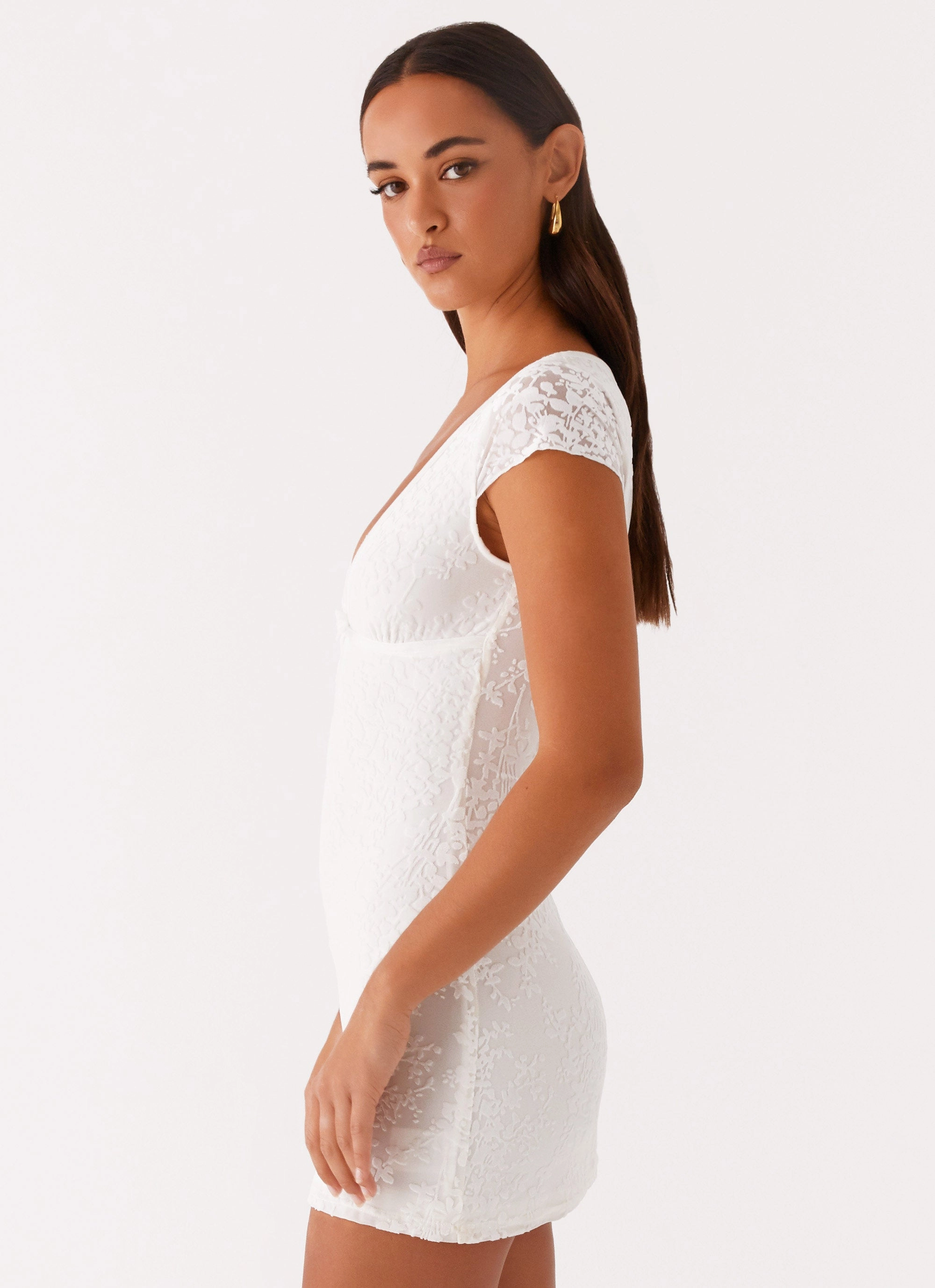 Minimal Style Reinforced Pockets Nessa Mesh Mini Dress - White