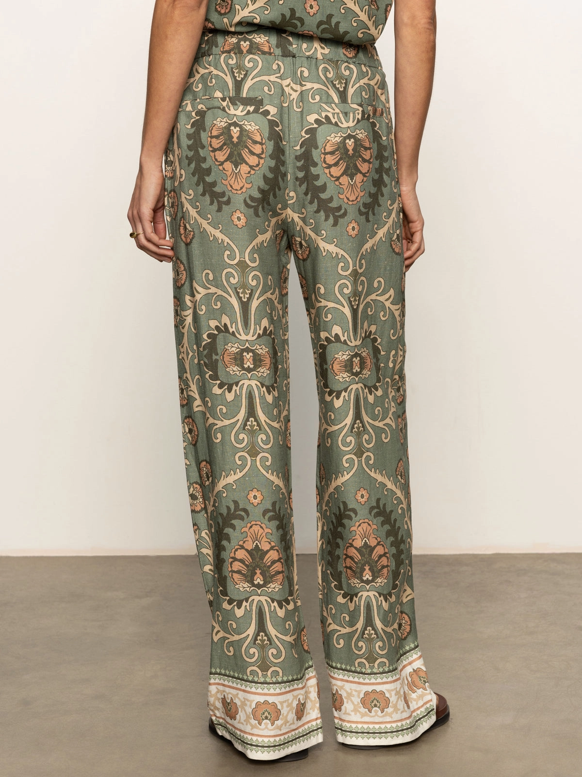 HighElasticity Thread The Soft Semi High Rise Trouser Mezzo Sage