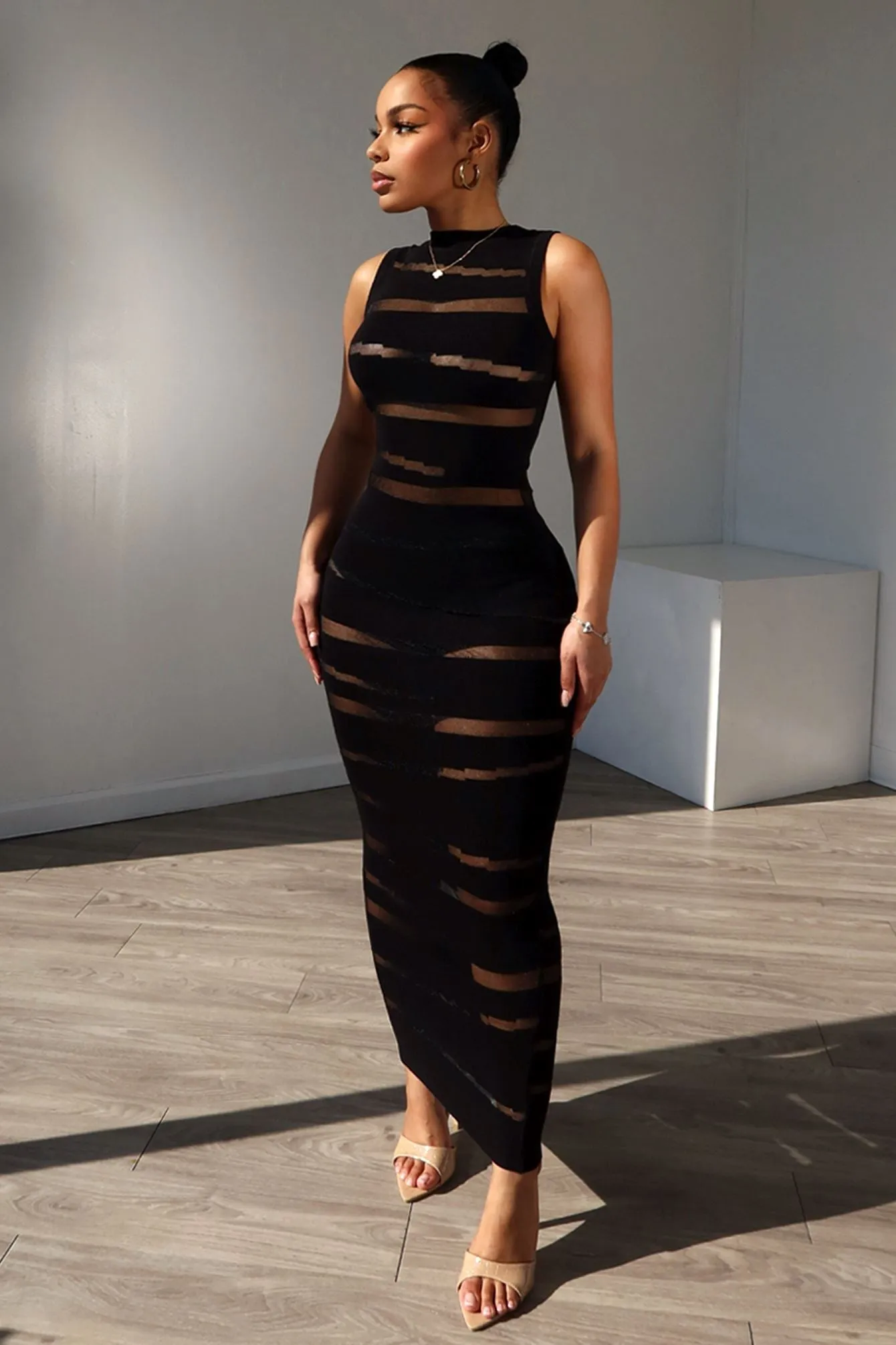 Obsidian Mesh Knit Contrast Dress Breathable Comfort