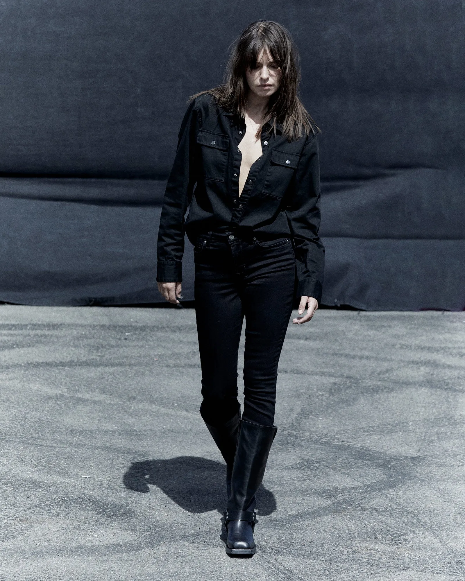 SPRAY ON JET BLACK Luxurious Feel