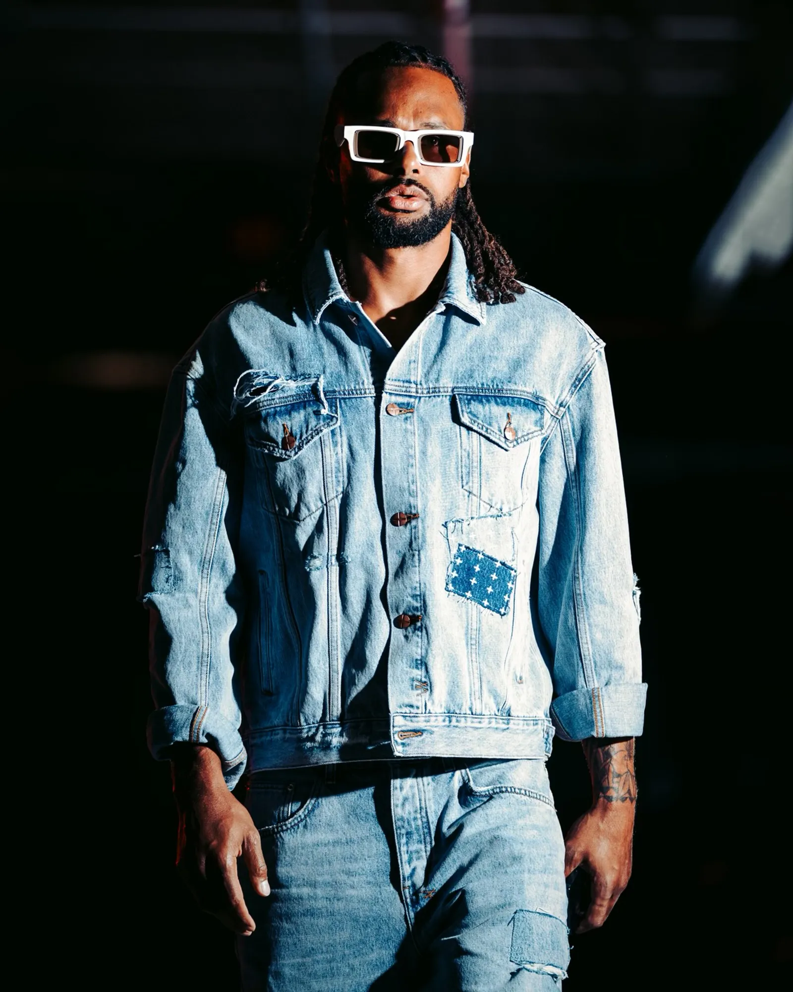 OH G JACKET MILLS REPAIR Snug Collar Design Odor Resistant Technology Textured Weave Pattern