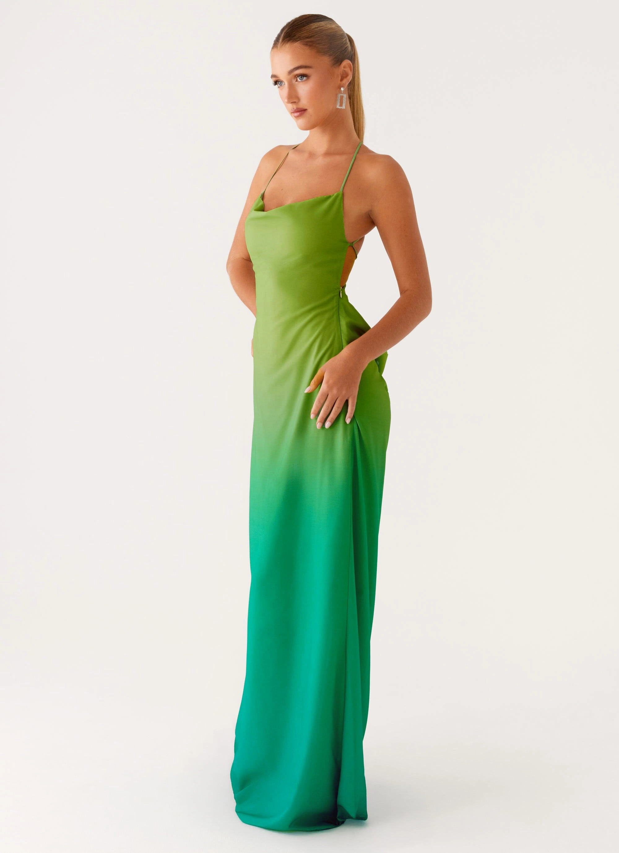 Refined Vibe Opposites Attract Maxi Dress - Green Ombre