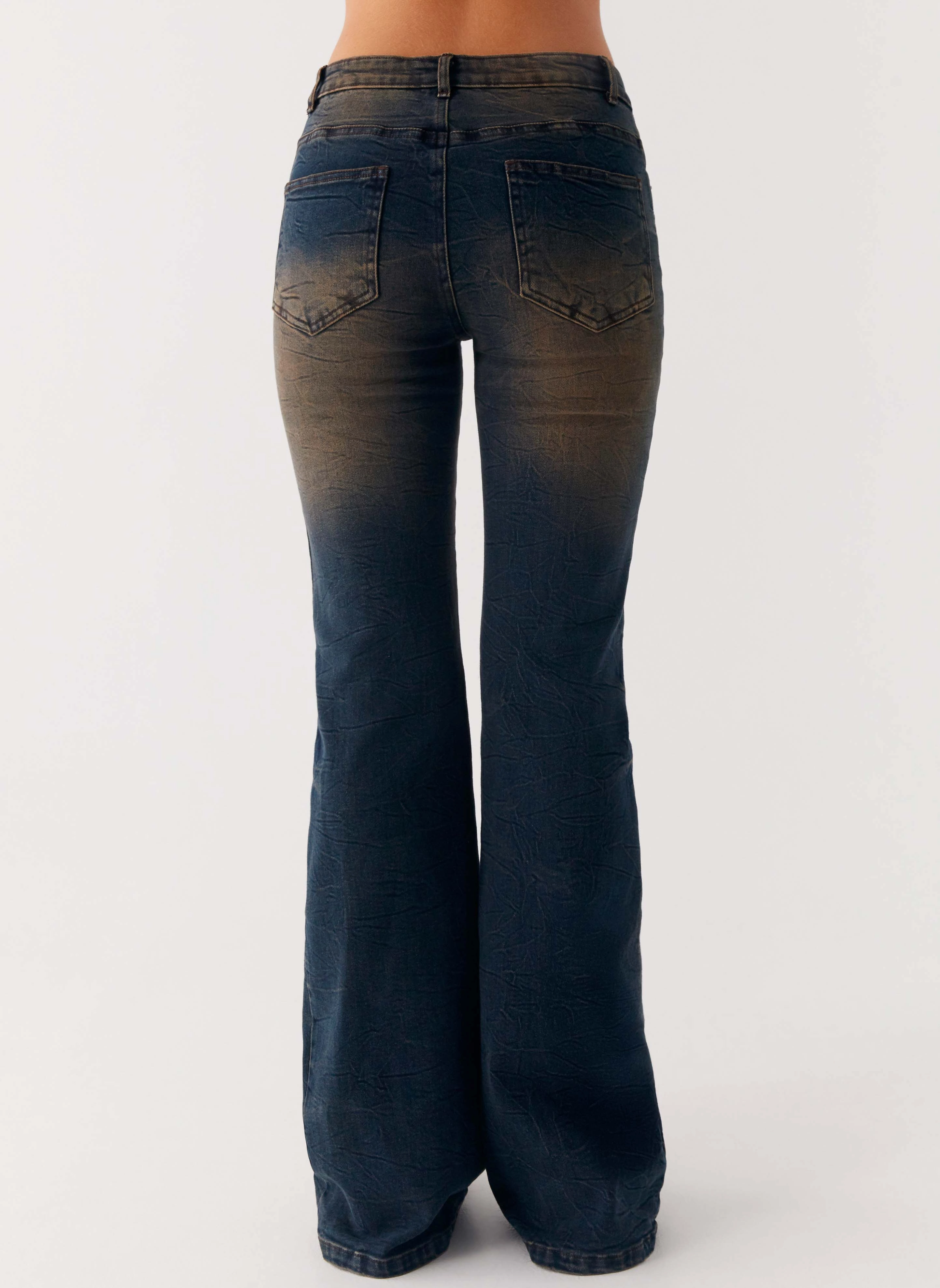 Low Maintenance Fabric Oregon Flared Jeans - Dirty Black Wash
