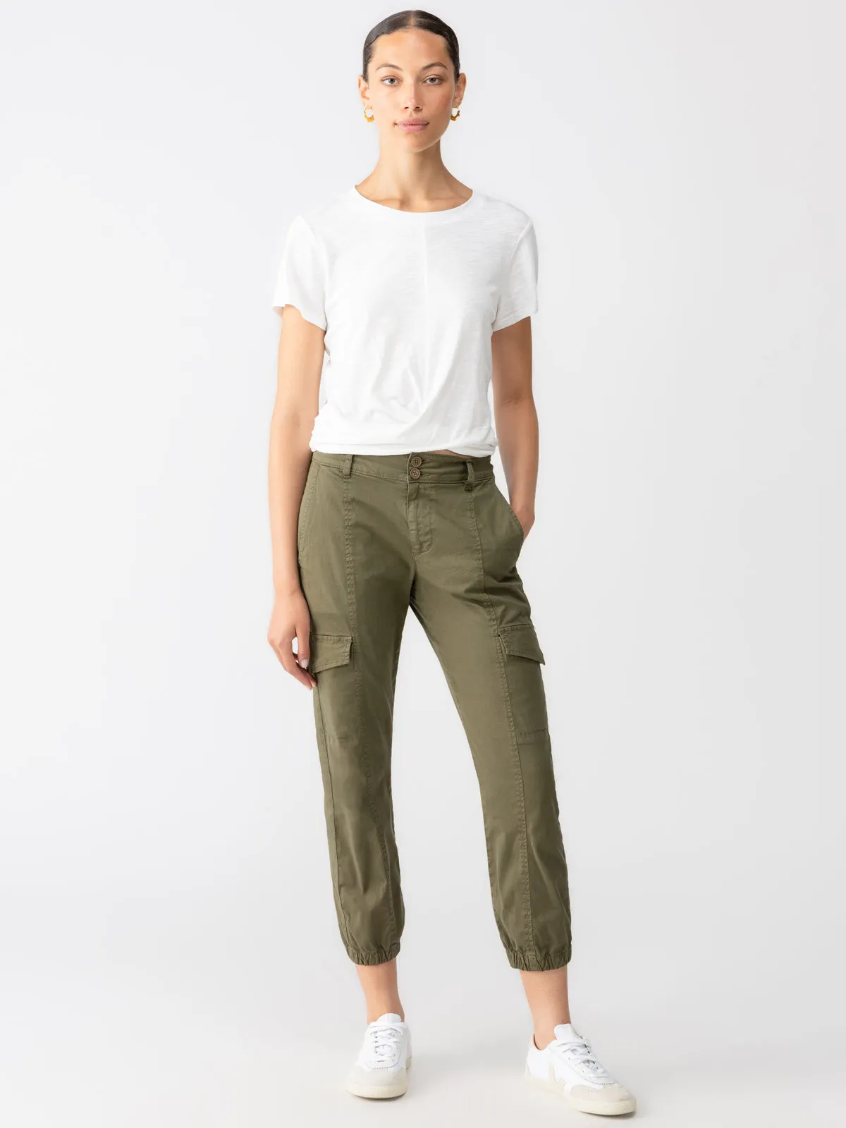 Recycled Polyester Blend Rebel Standard Rise Pant Hiker Green