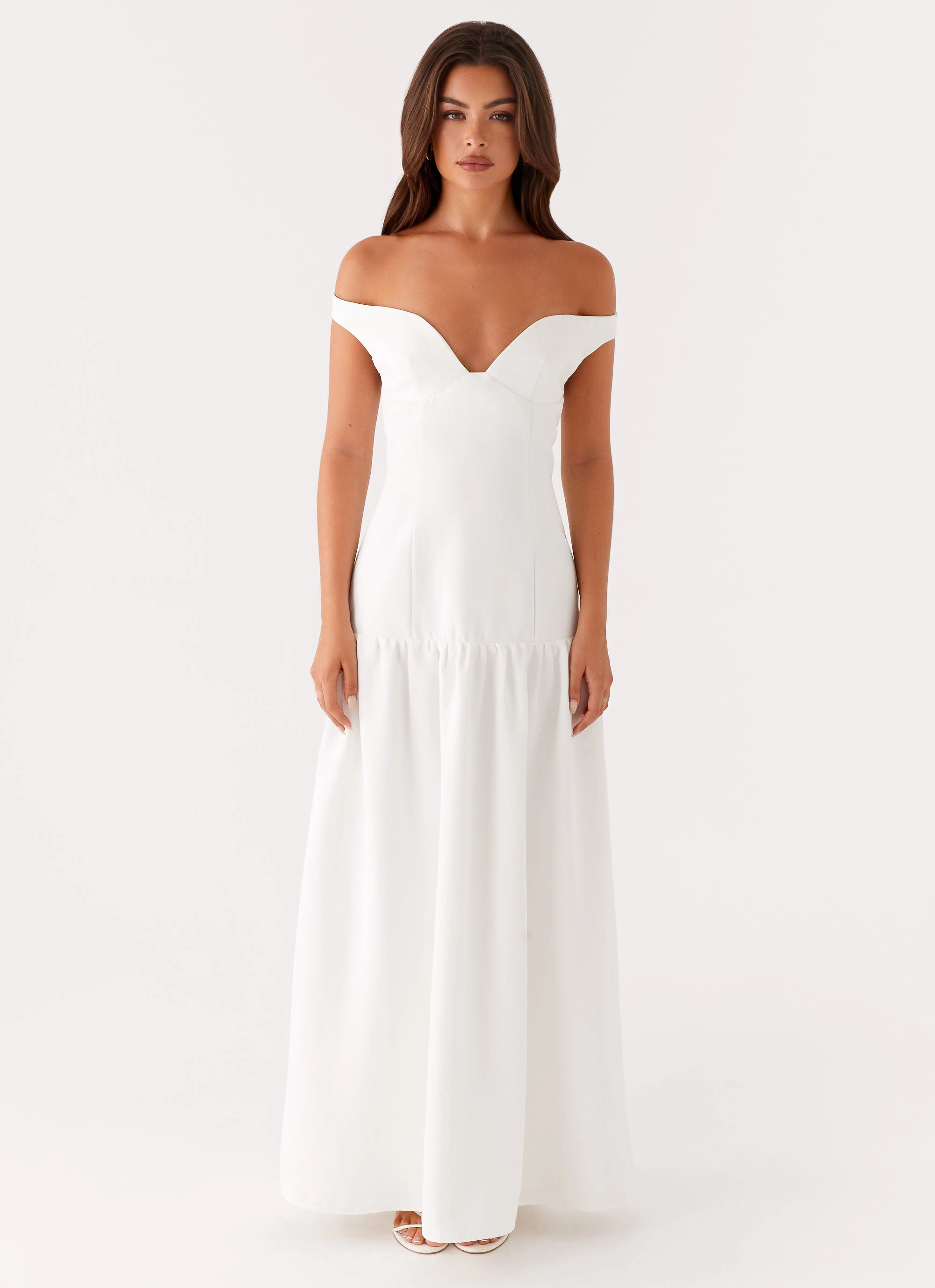 Timeless Soft Autumn Essential Basel Maxi Dress - White