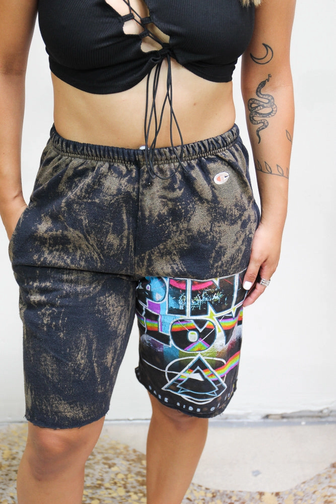 Full Zip Closure Reflective details Pink Floyd Acid Wash Sweat Shorts