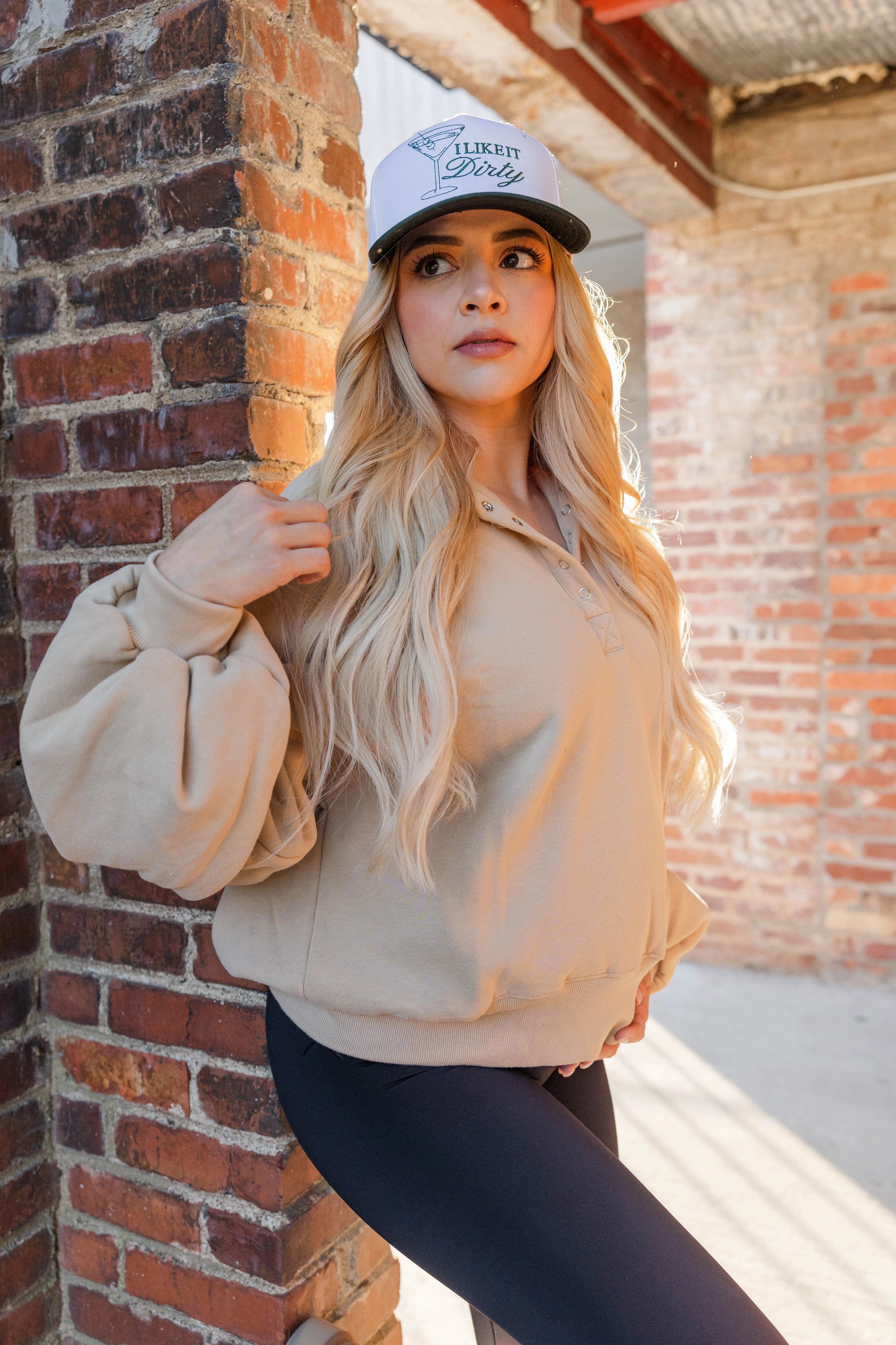 Detachable Lining Piper Collared Sweatshirt