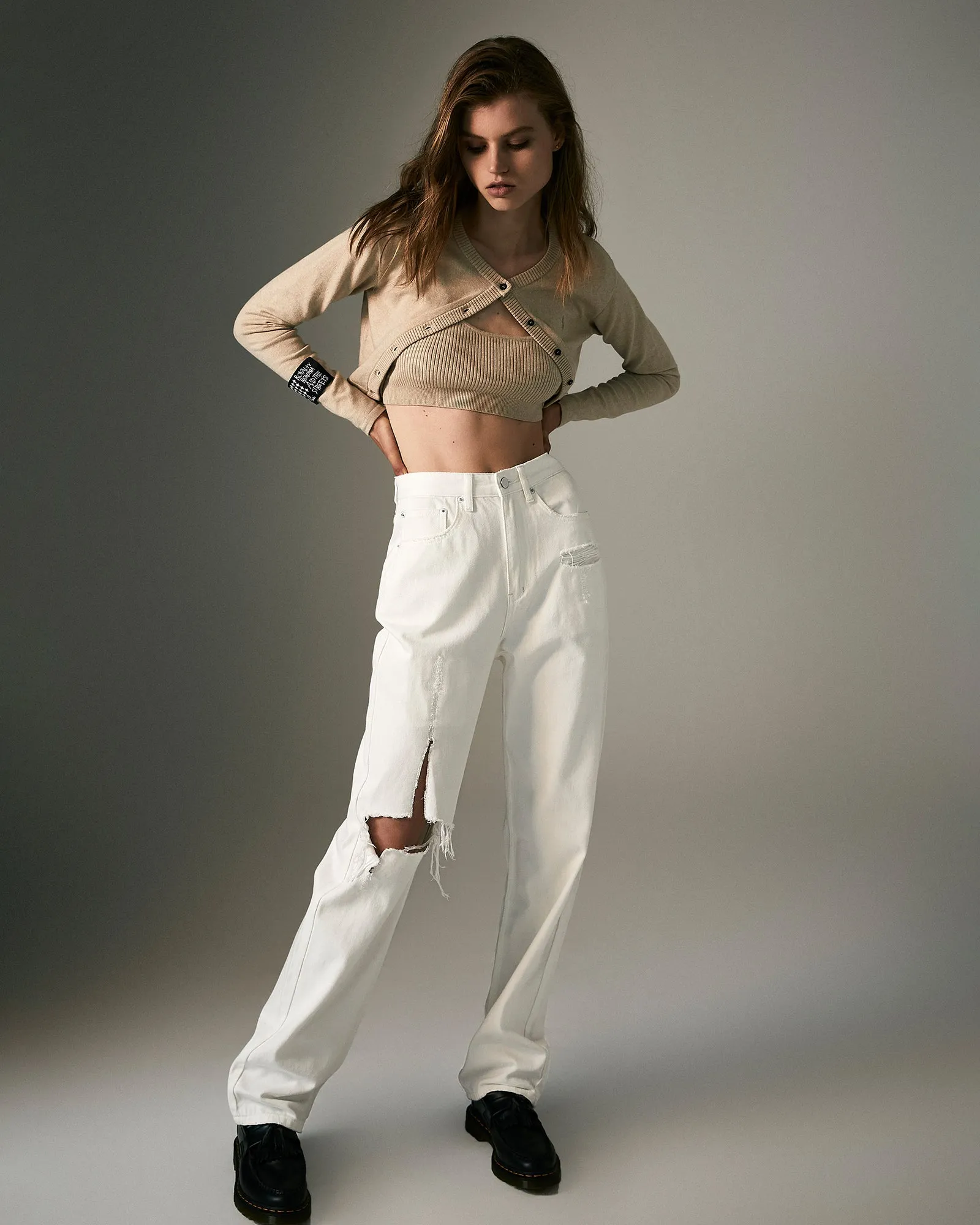 PLAYBACK BLANC SLICED Lightweight Morning Stroll Durable Timeless Look