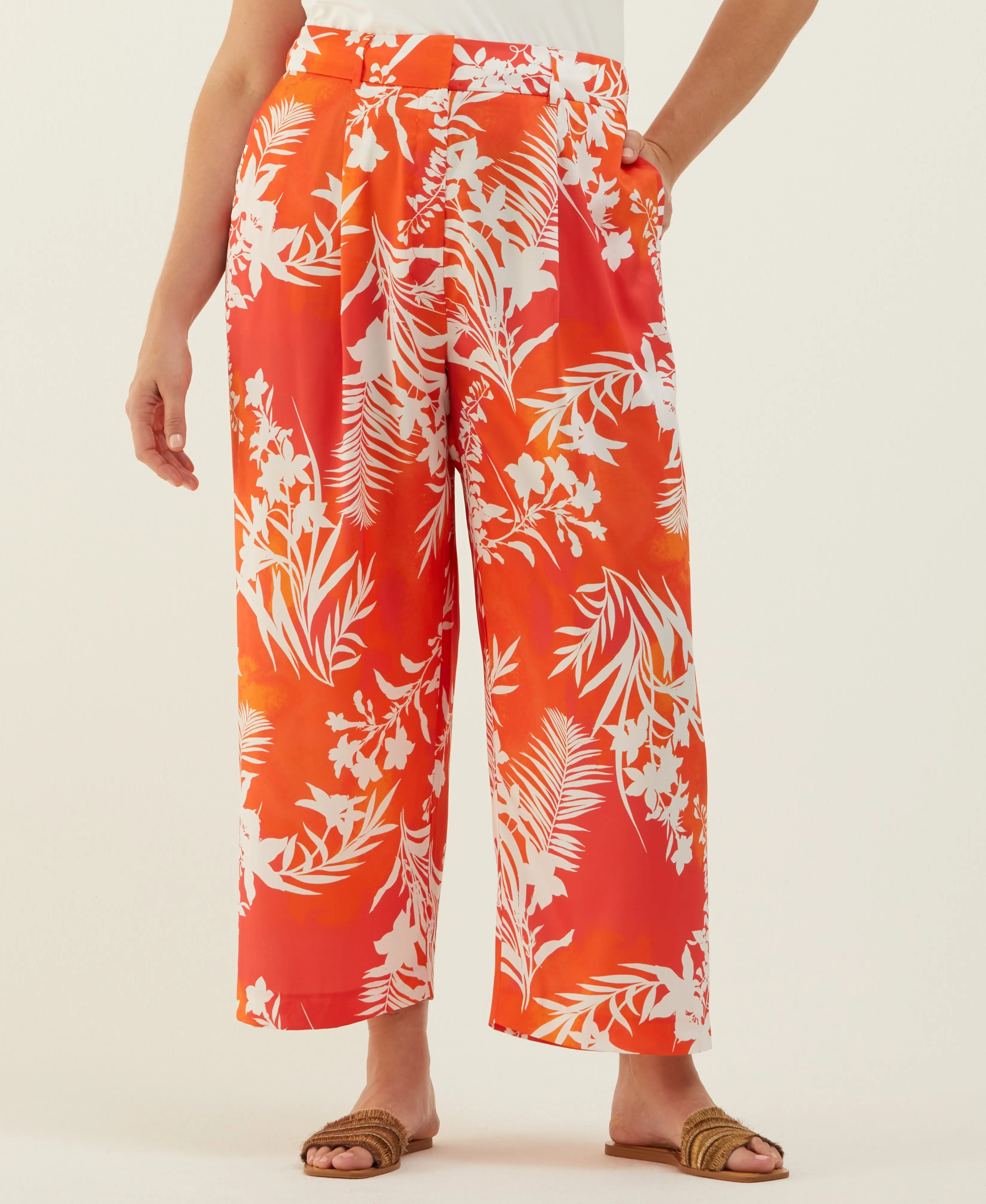Gusseted Crotch Plus Size Wildflower Print Wide Leg Ankle Pant