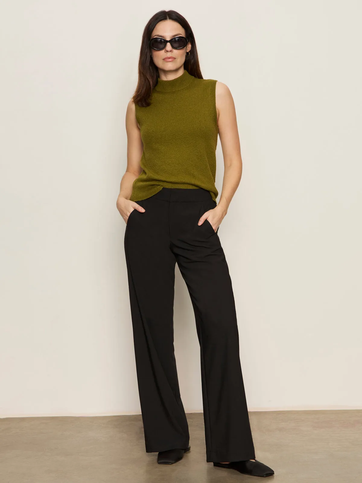 Modern Gab Trouser Black Minimalist Design