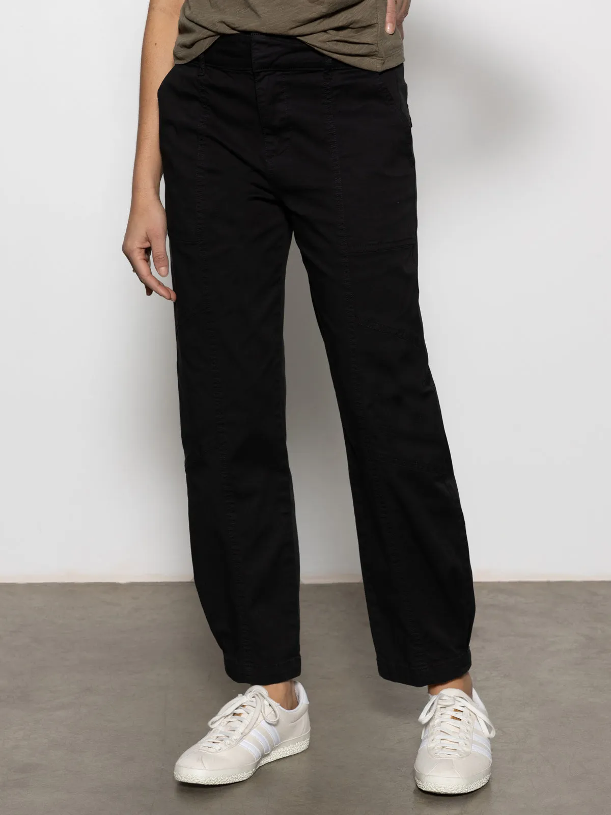 Pocket Reinforcement Sahara Tapered Standard Rise Pant Black