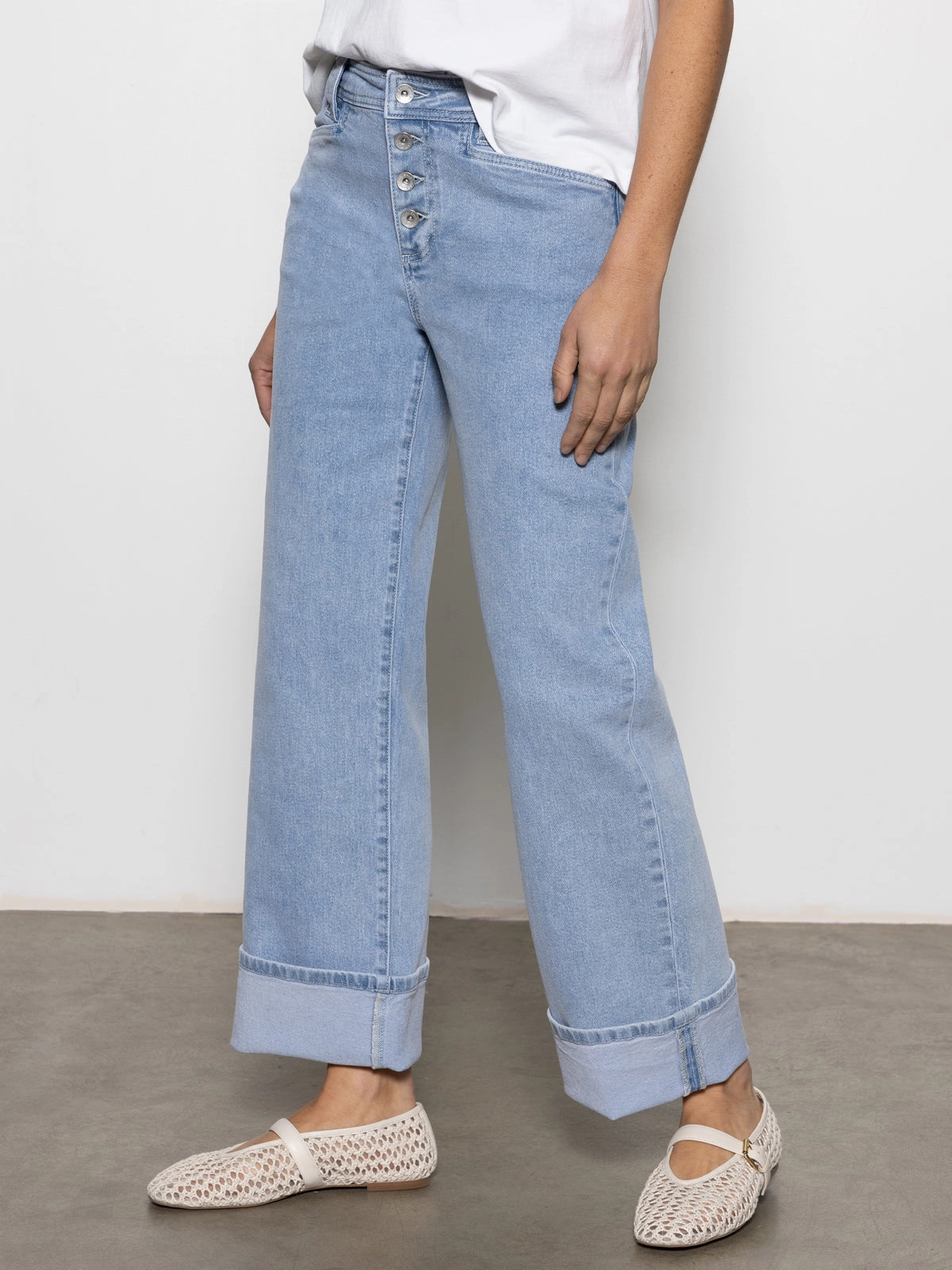 Luna Cuffed Standard Rise Jeans Blue Moonlight FrenchTerryTexture