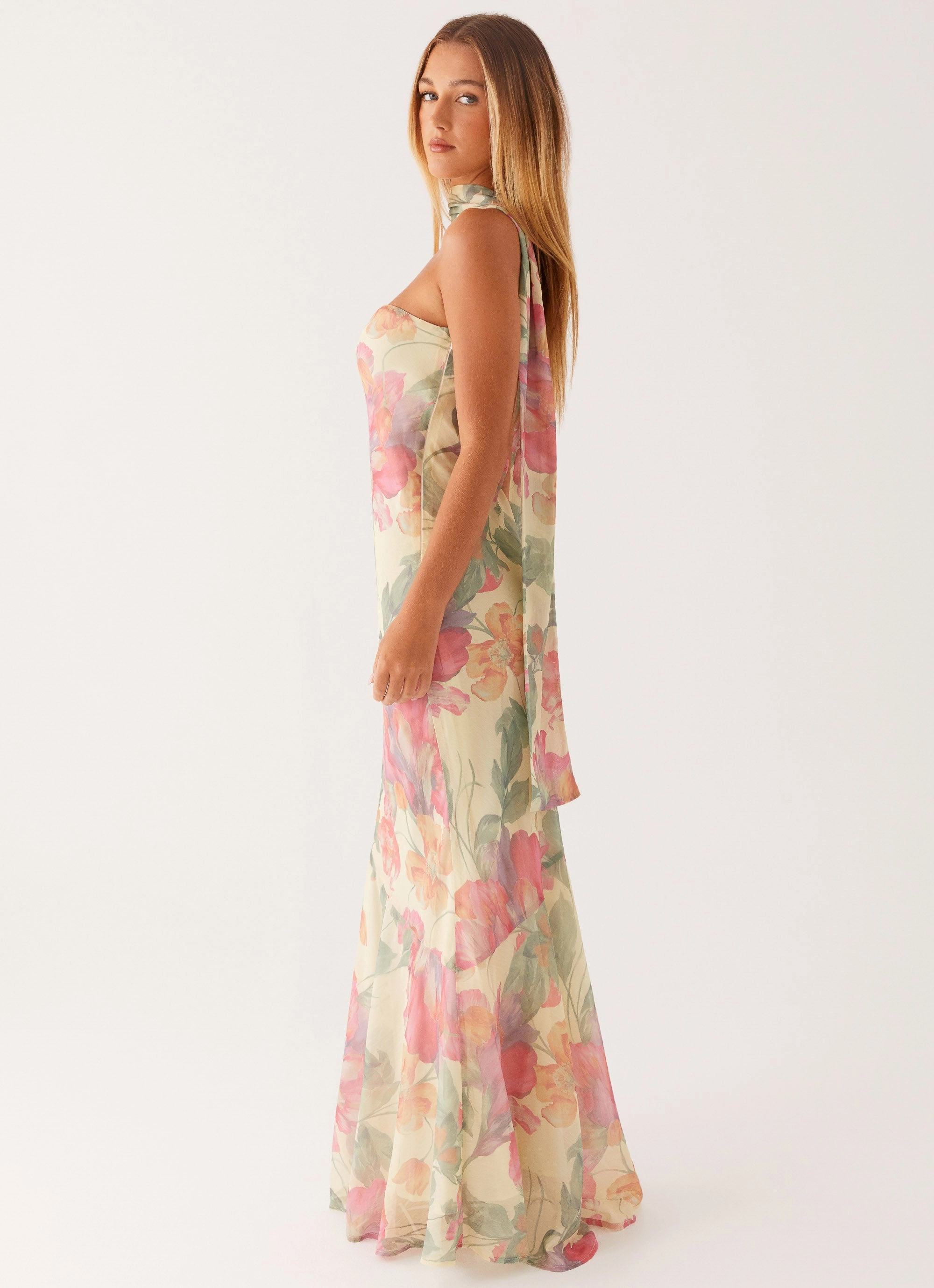 Under The Pagoda Maxi Dress - Yellow Peony Sleek Vibe Cool Motion