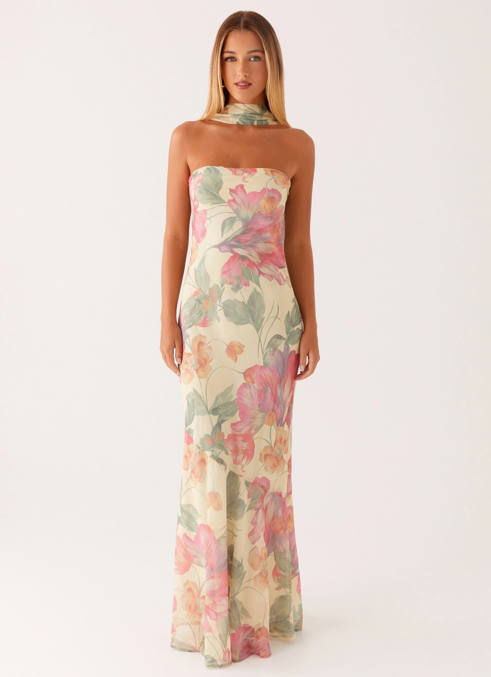 Country View Under The Pagoda Maxi Dress - Yellow Peony