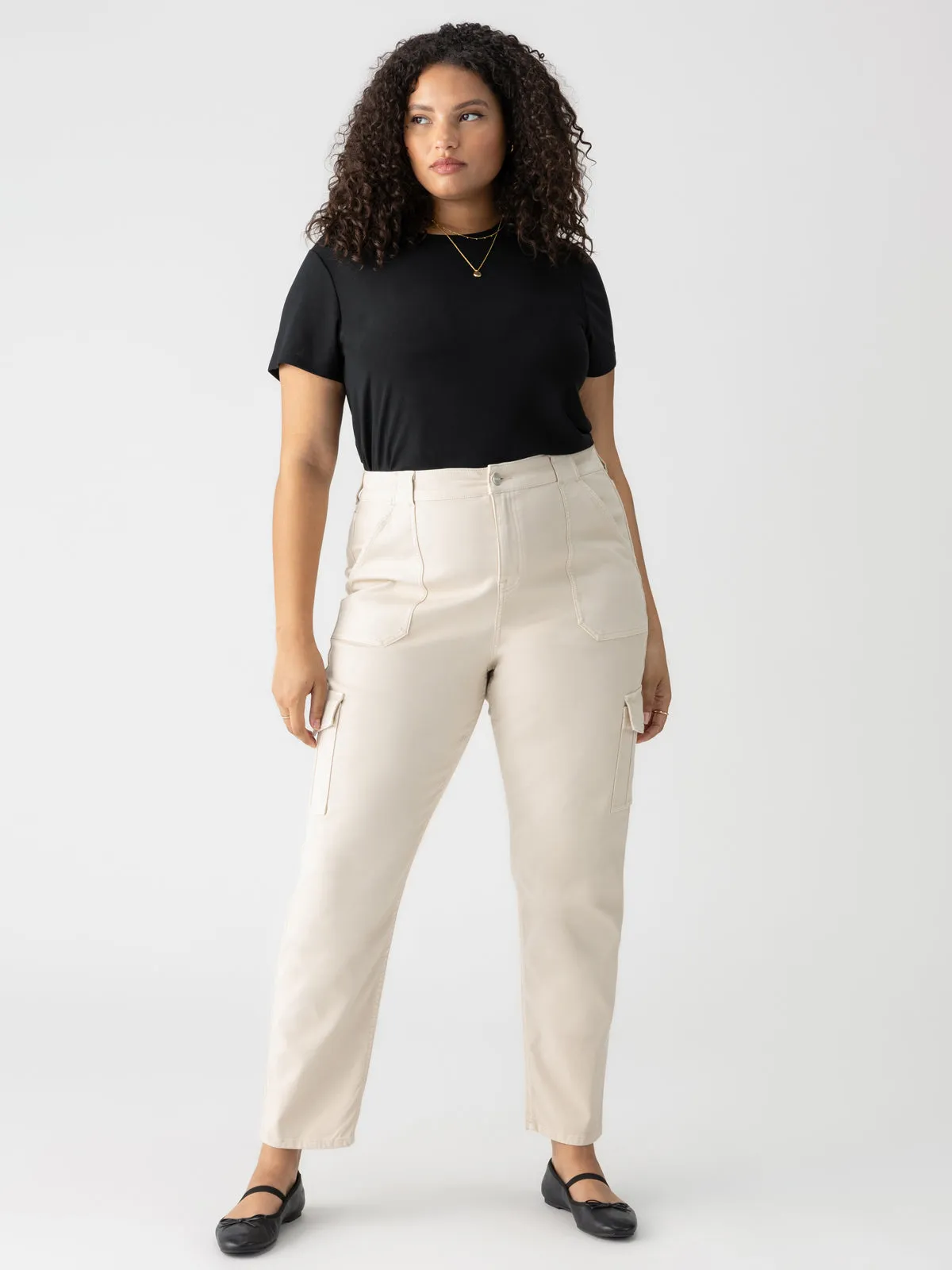 Sculpted Hayden Cargo Standard Rise Pant Toasted Almond Extended Sizing Fashion-Forward