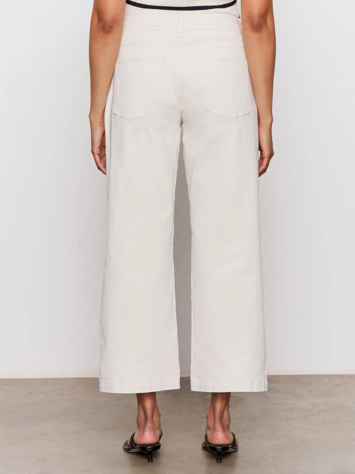 League Crop Jeans Light Oat hypoallergenic material Casual Comfort Look