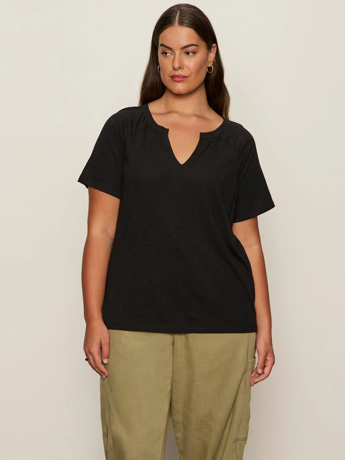 Relaxed Sweatshirt Tear Resistant Weave Notch Neck Tee Black Extended Sizing