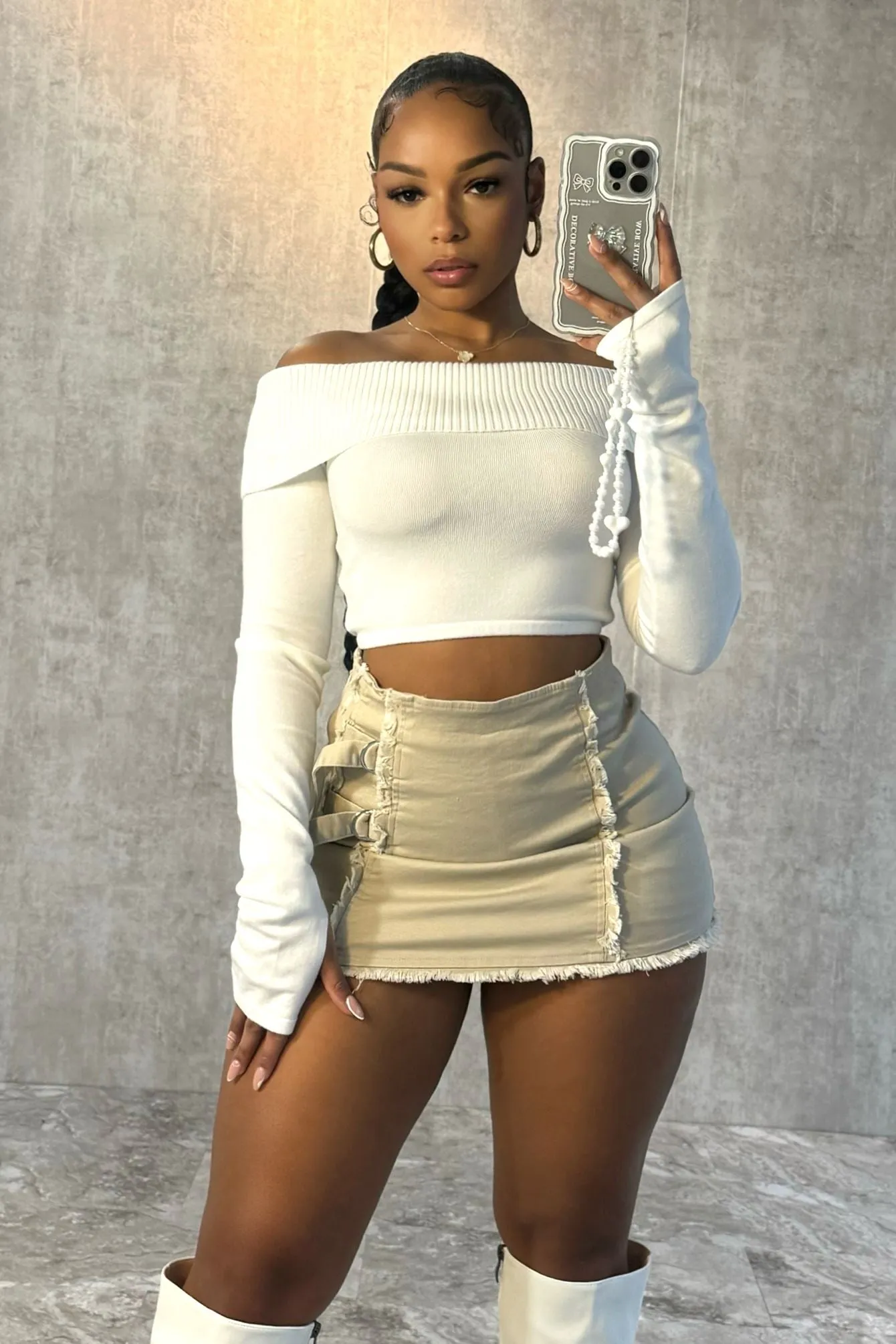 On My Mind Thumbhole Crop Top Midweight Jersey MultipanelLayout Odor Control Finish