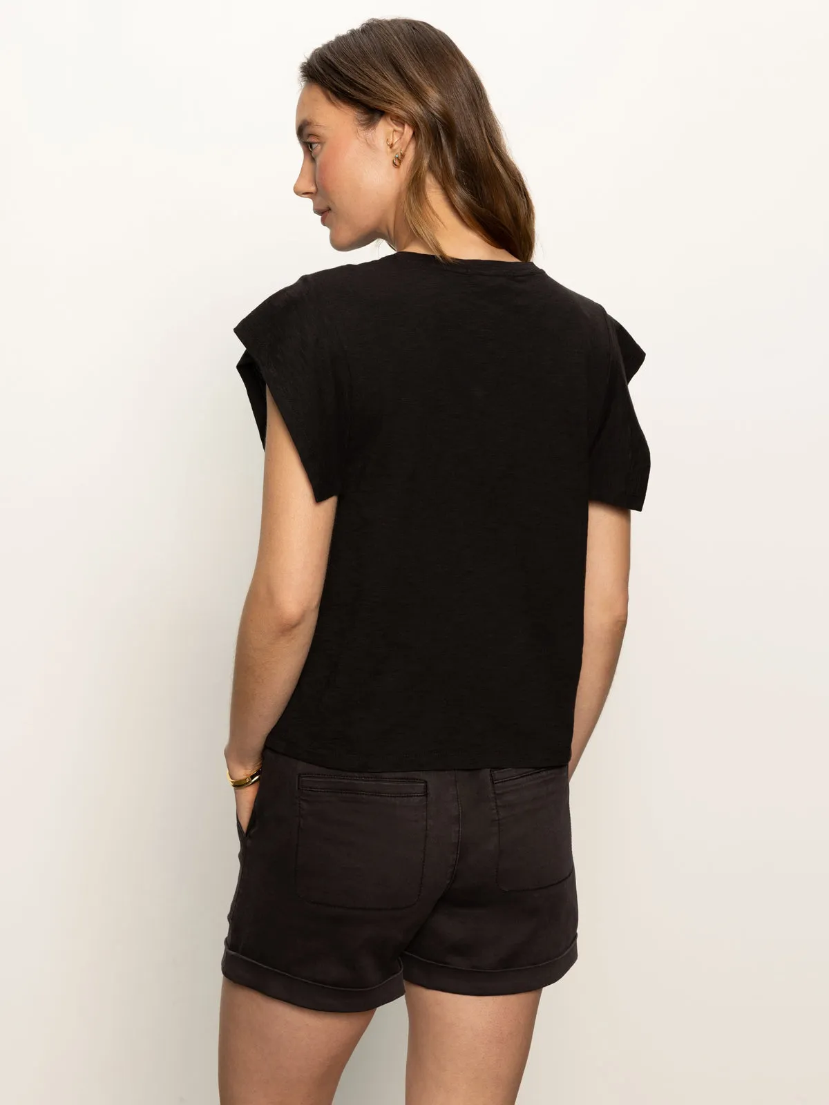 Relaxed Muscle Tee Black LowMaintenanceFabric