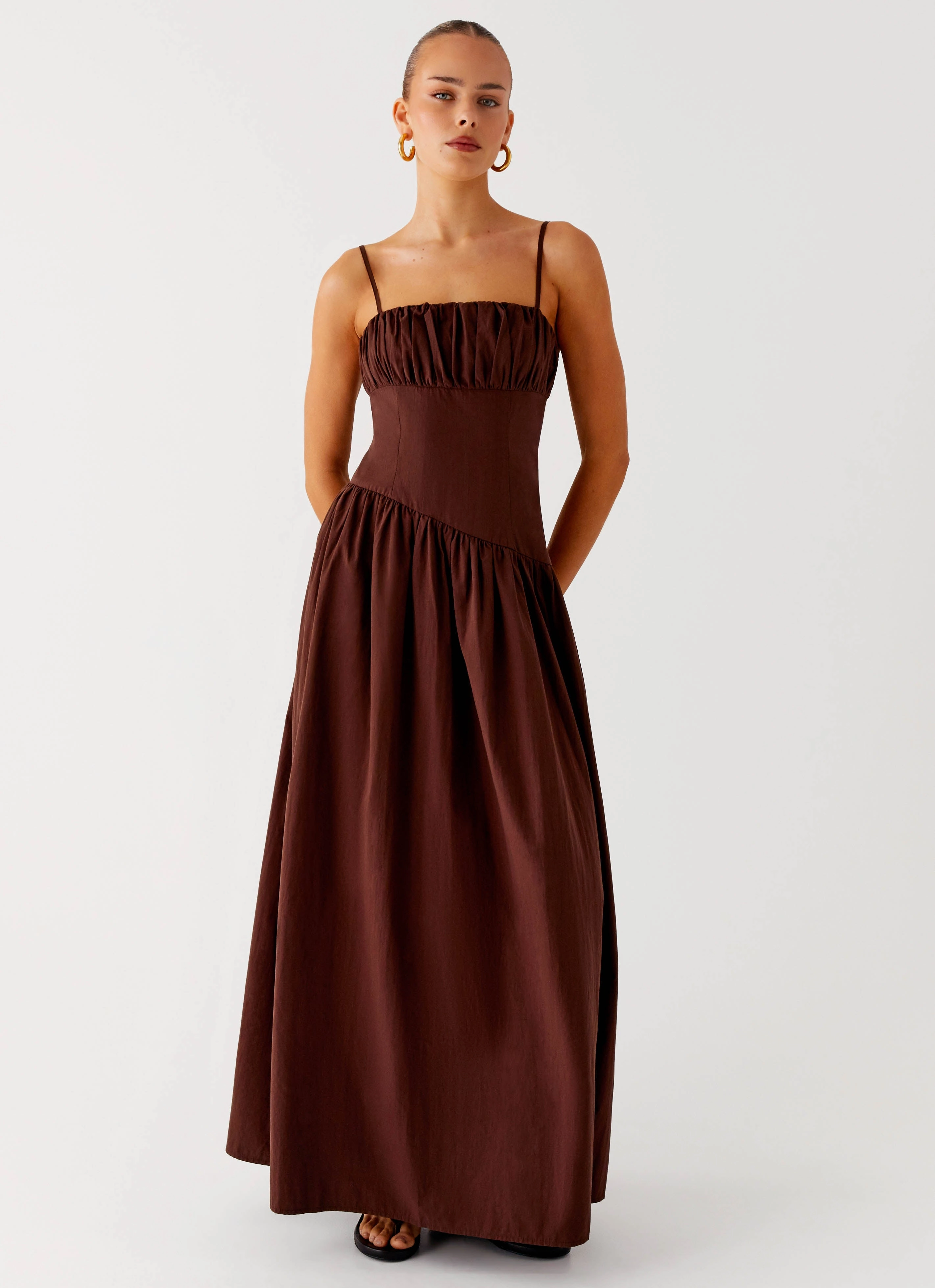 Urban Ease Wedding Style Yuna Drop Waist Maxi Dress - Chocolate
