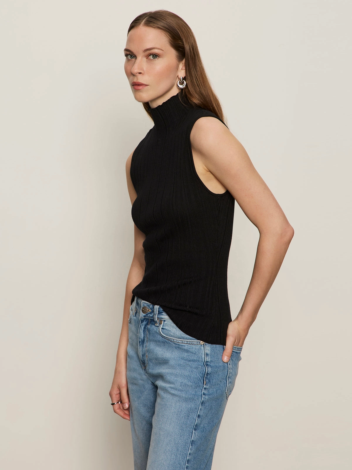 Layered Hem Reinforcement Ribbed Funnel Neck Top Black