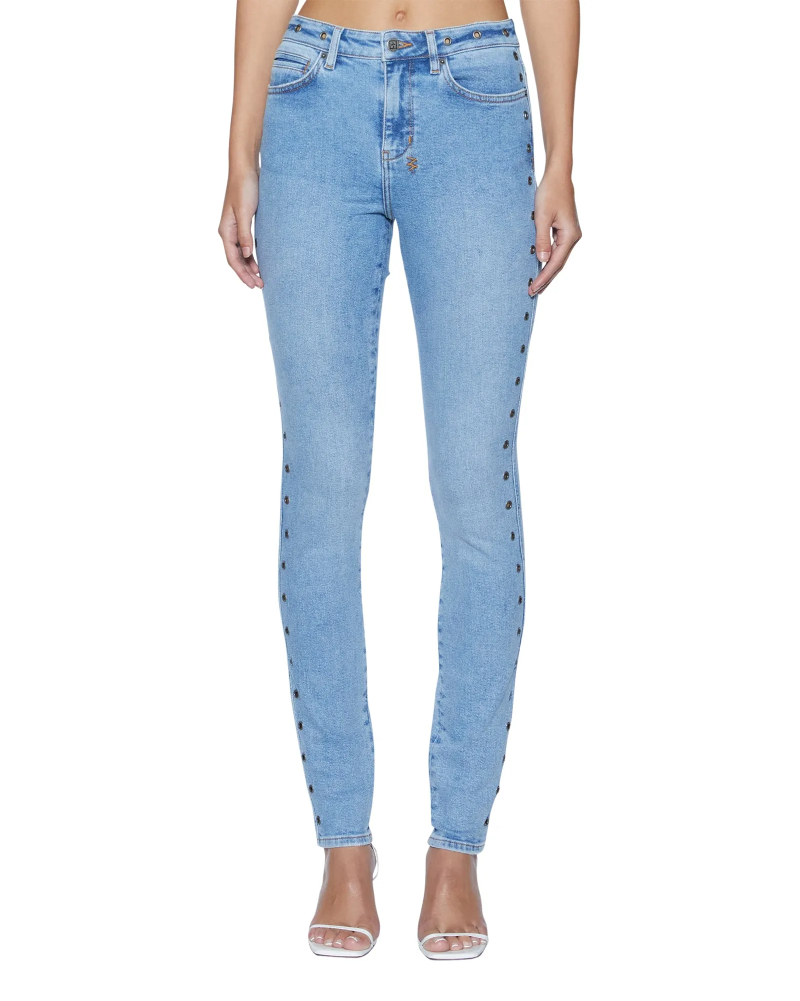 Sweat Resistant Wide-leg cut SPRAY ON XTRA CHROMA