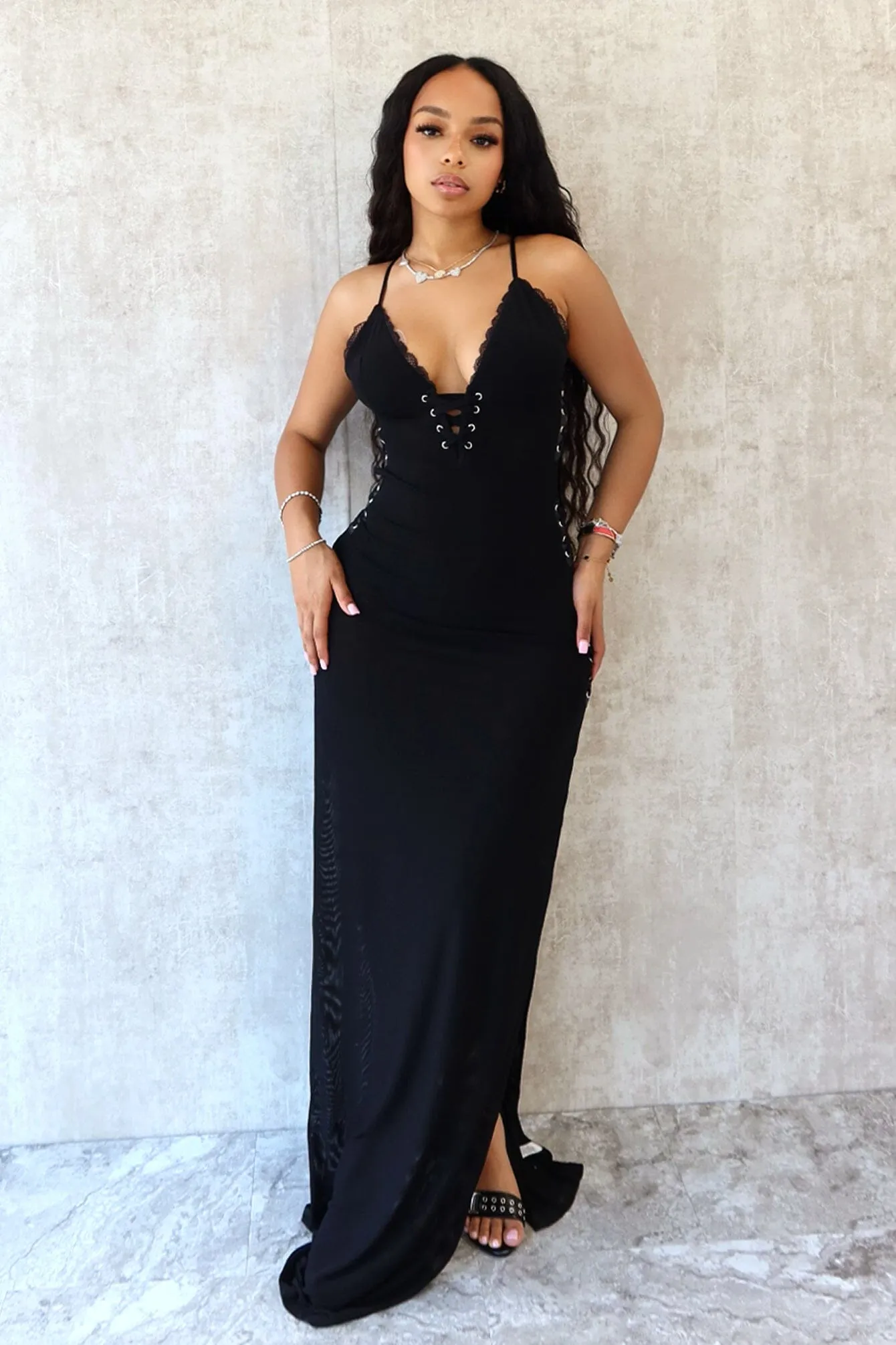 Clean Comfort Outfit Core Oprah Lace Trim Mesh Maxi Dress