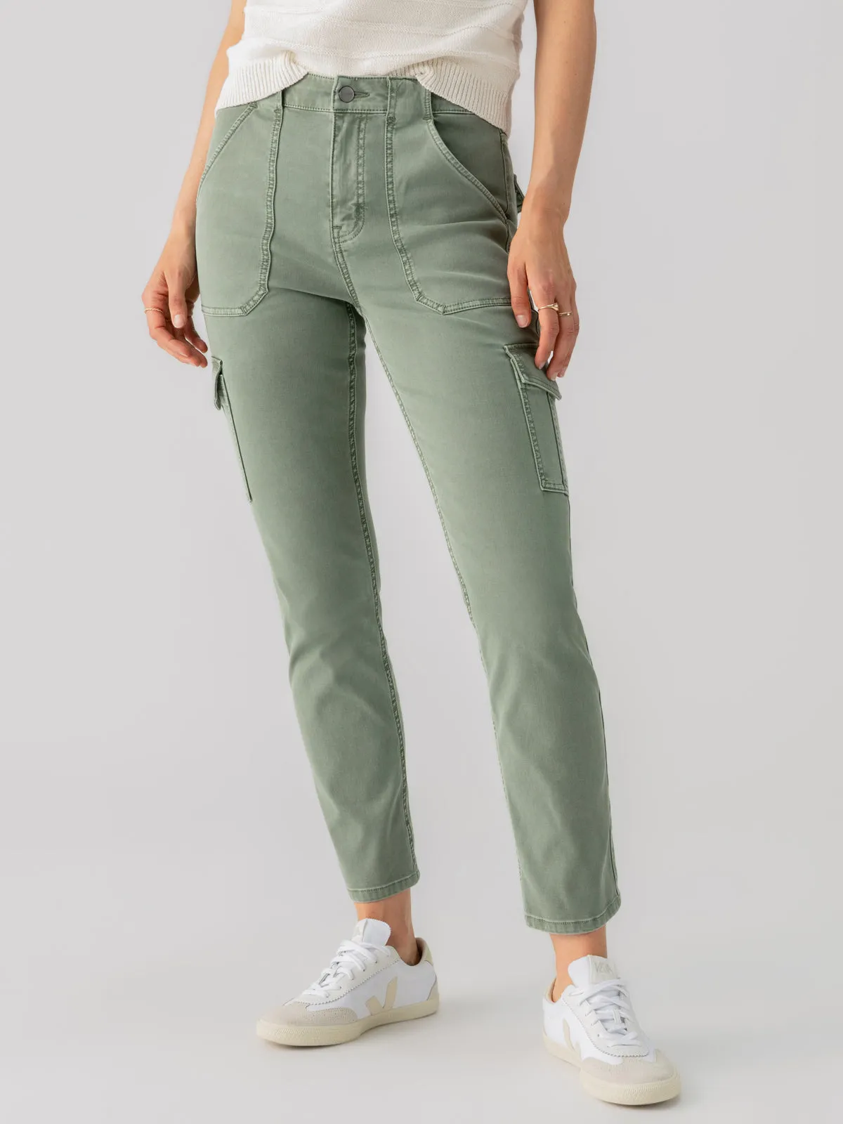 Breathable Stretch Performance Gear Sculpted Hayden Cargo Standard Rise Pant Dark Spruce