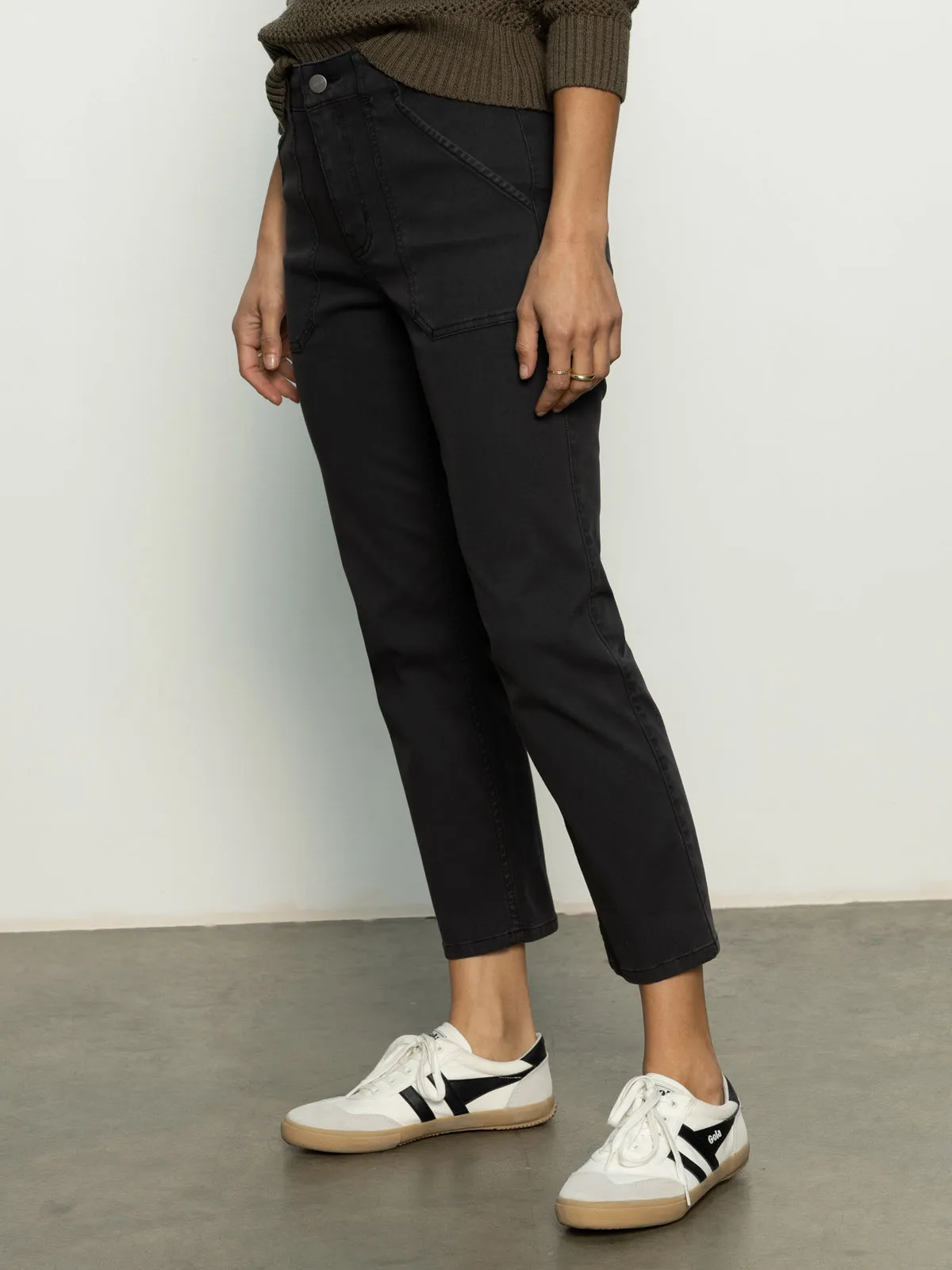 Cozy Layer Sculpted Hayden Standard Rise Straight Crop Pant Black