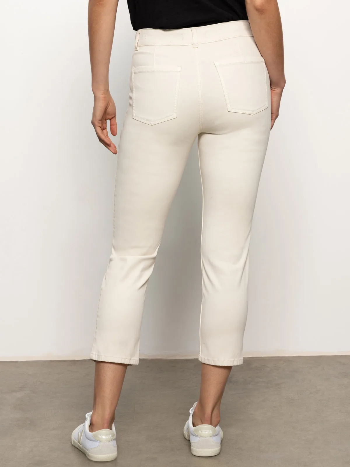 Comfy Waistband UVProtectionCoating Sculpted Hayden Standard Rise Straight Crop Pants Light Oat