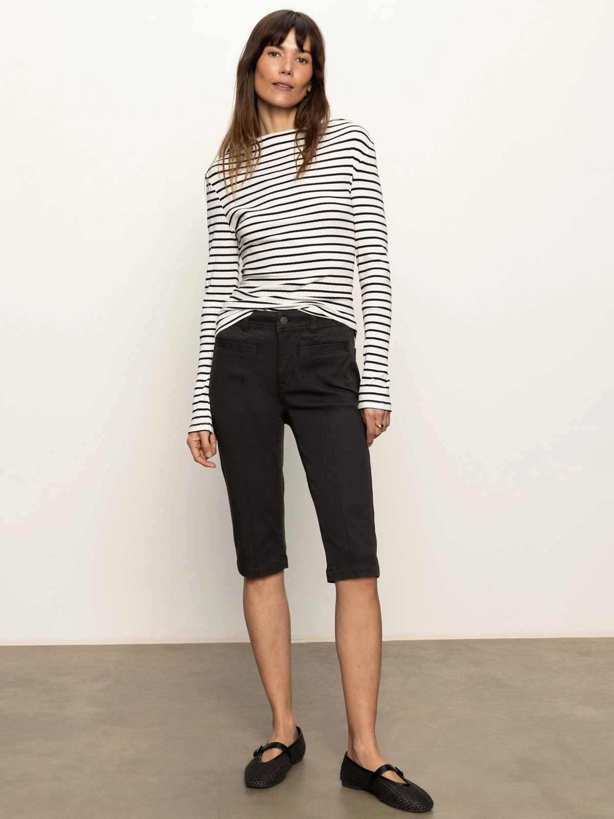 Sculpted Decks High Rise Capri Pant Black FlexibleWaistband