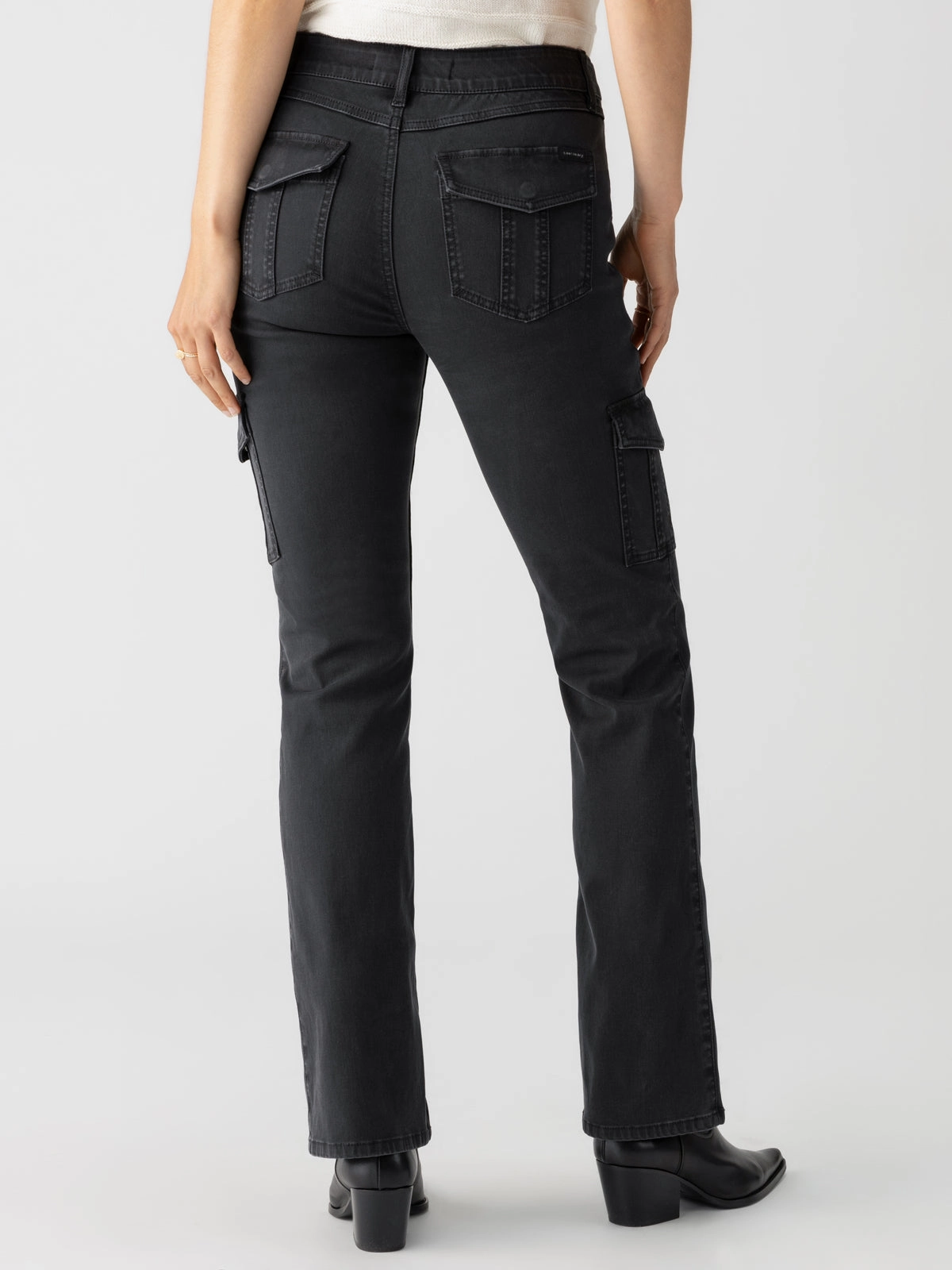 Sculpted Hayden Bootcut Standard Rise Pant Black Non Irritating Seams FoamReinforcedCollar